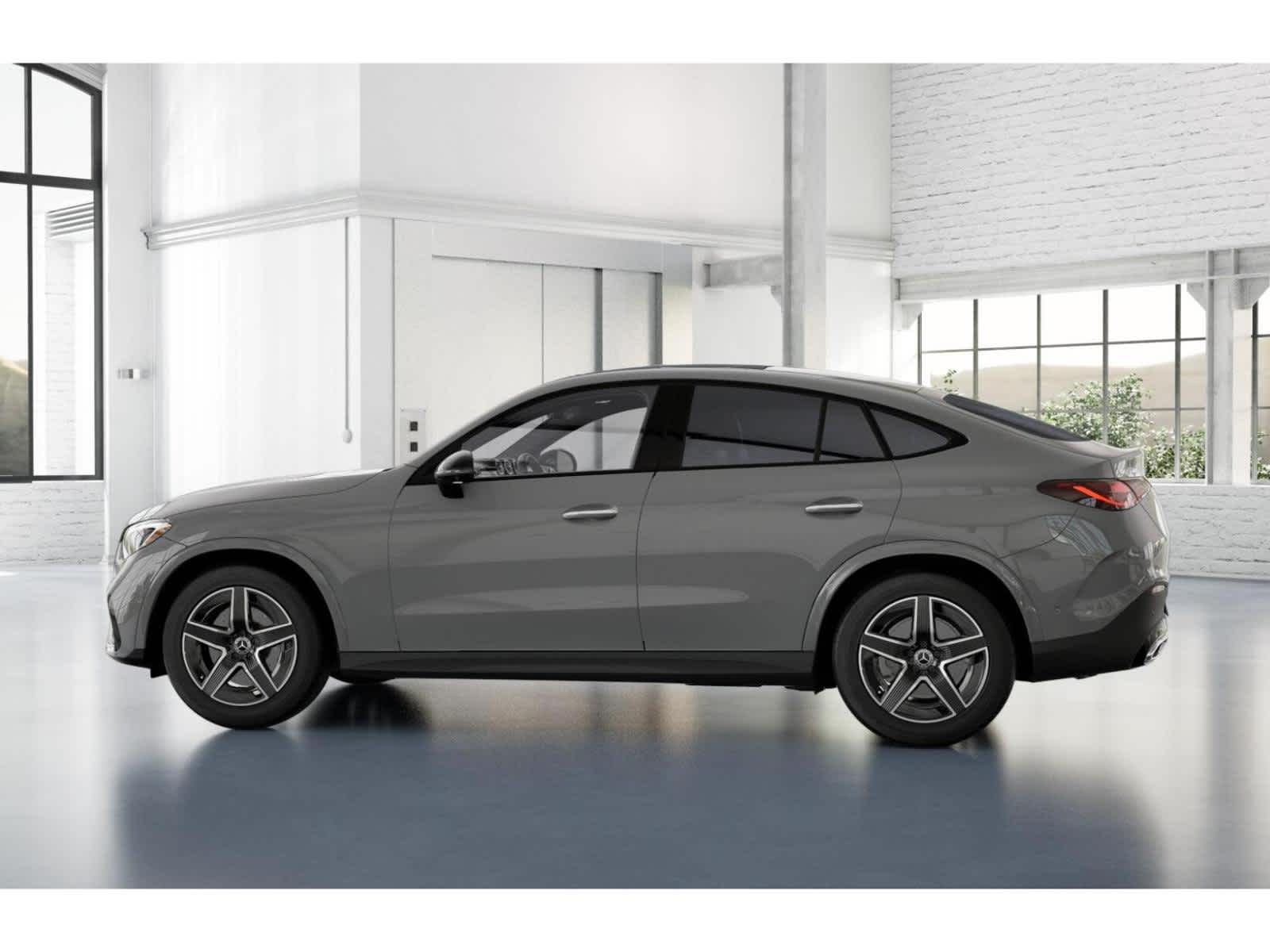 new 2025 Mercedes-Benz GLC 300 car
