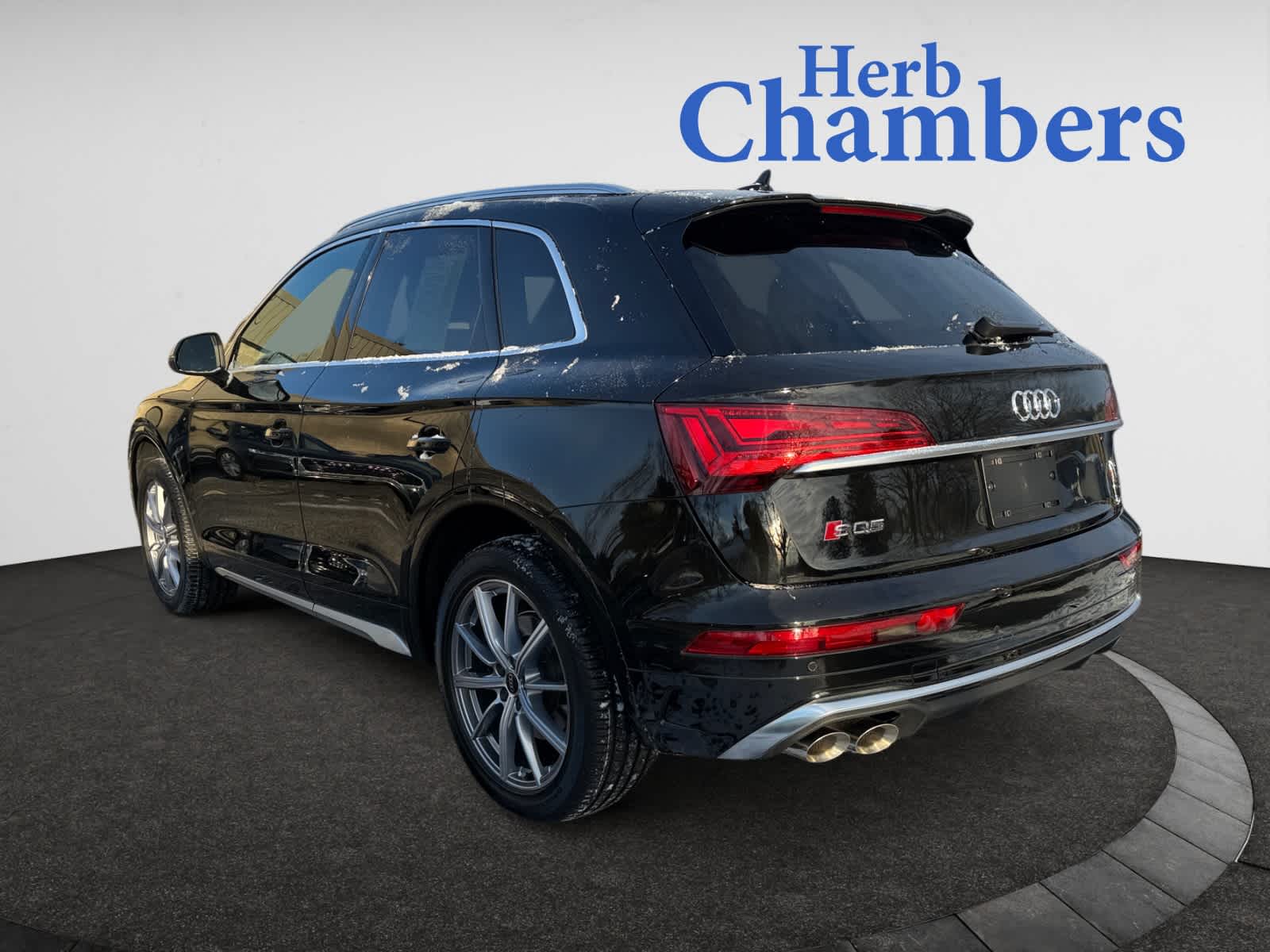 used 2022 Audi SQ5 car, priced at $44,998