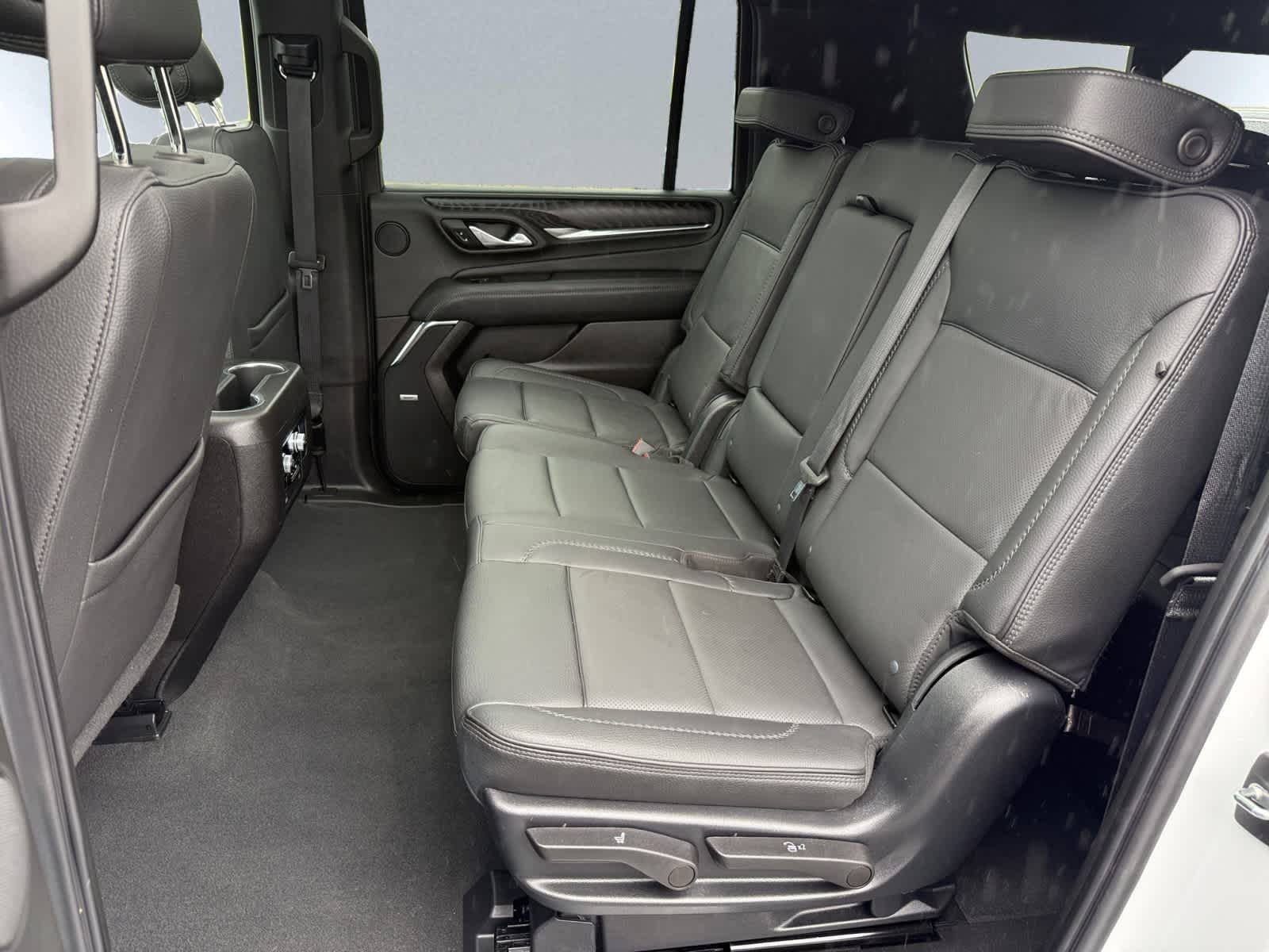 used 2023 GMC Yukon XL car, priced at $69,988