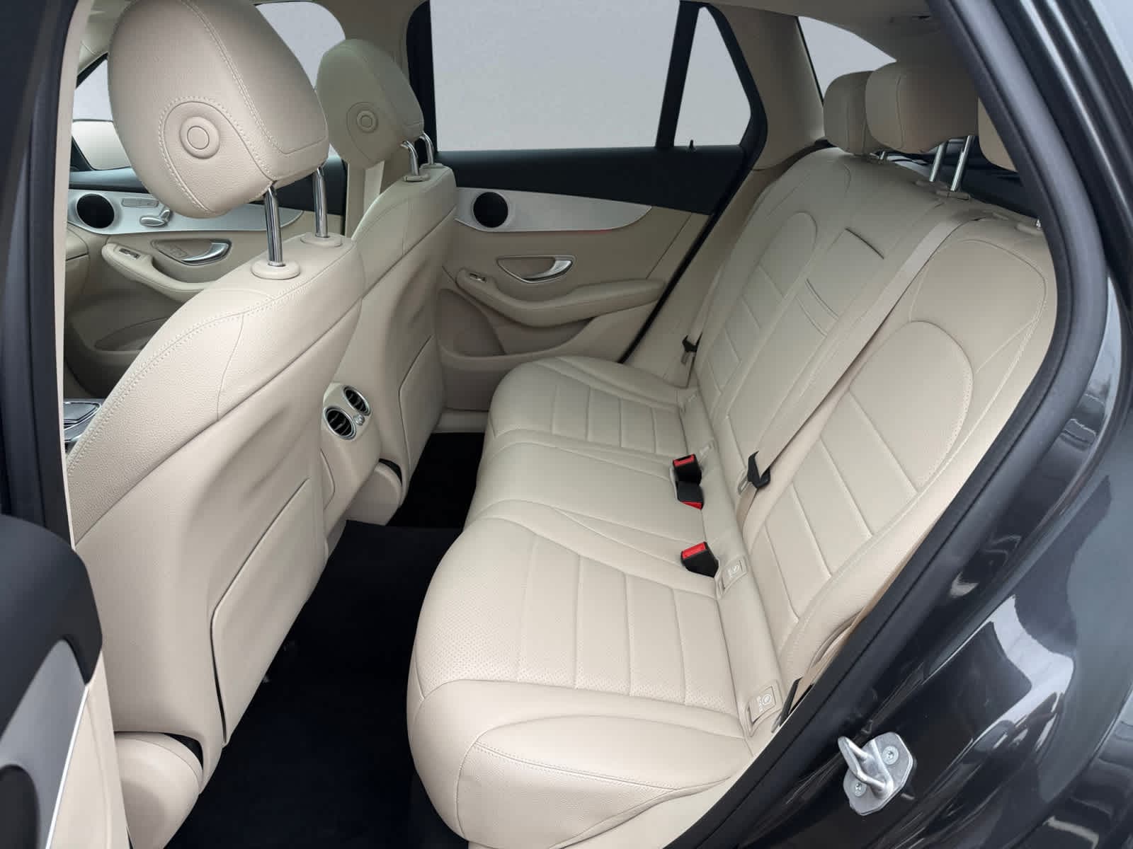 used 2021 Mercedes-Benz GLC 300 car, priced at $30,788