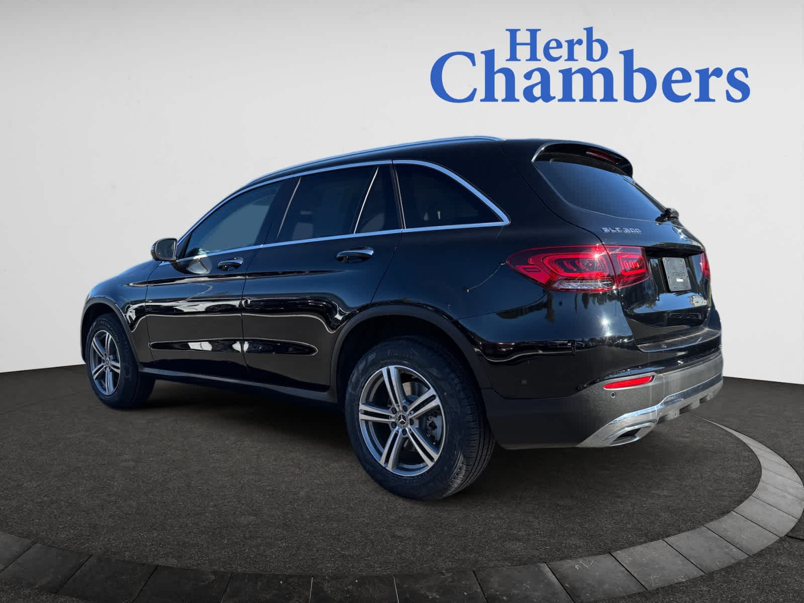 used 2021 Mercedes-Benz GLC 300 car, priced at $34,998