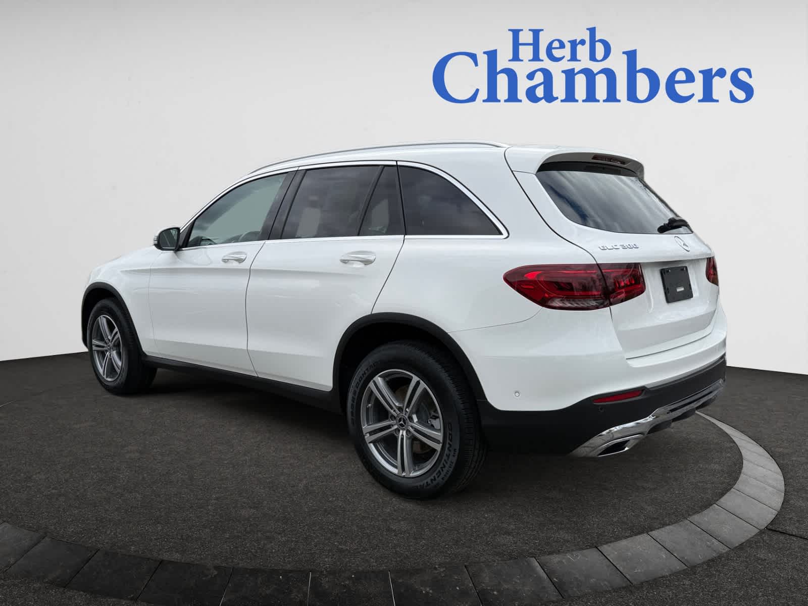 used 2021 Mercedes-Benz GLC 300 car, priced at $35,998