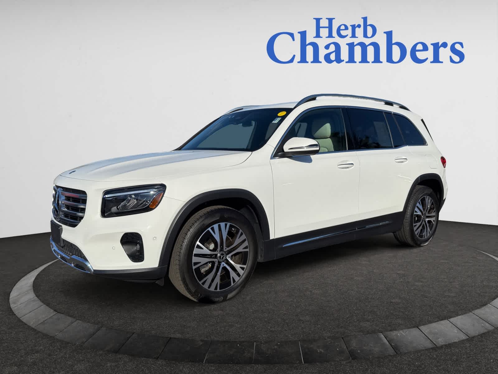 used 2024 Mercedes-Benz GLB 250 car, priced at $37,798