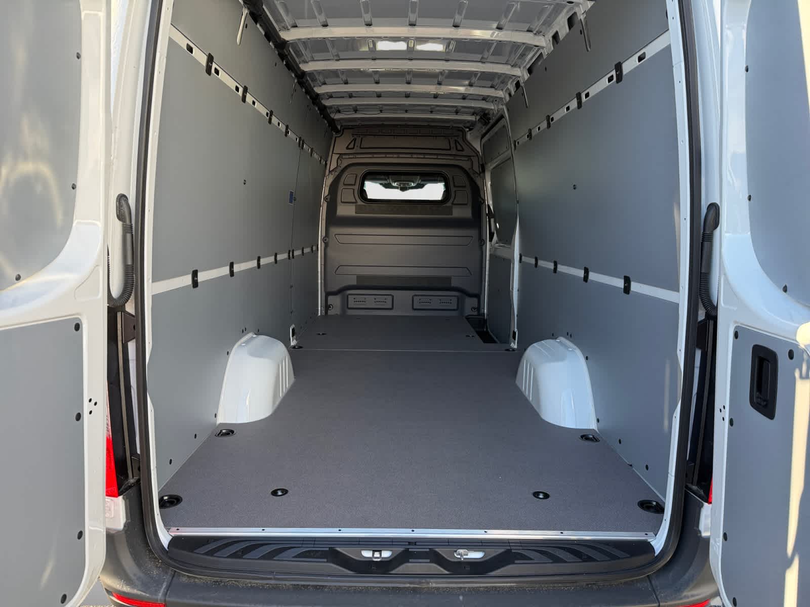 new 2024 Mercedes-Benz Sprinter car