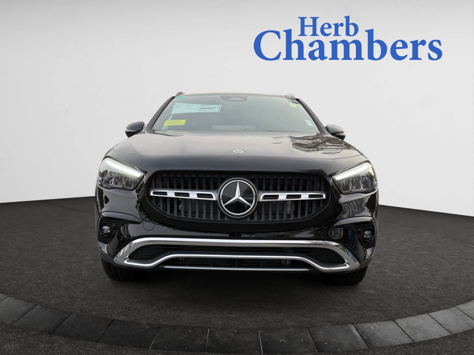 new 2025 Mercedes-Benz GLA 250 car