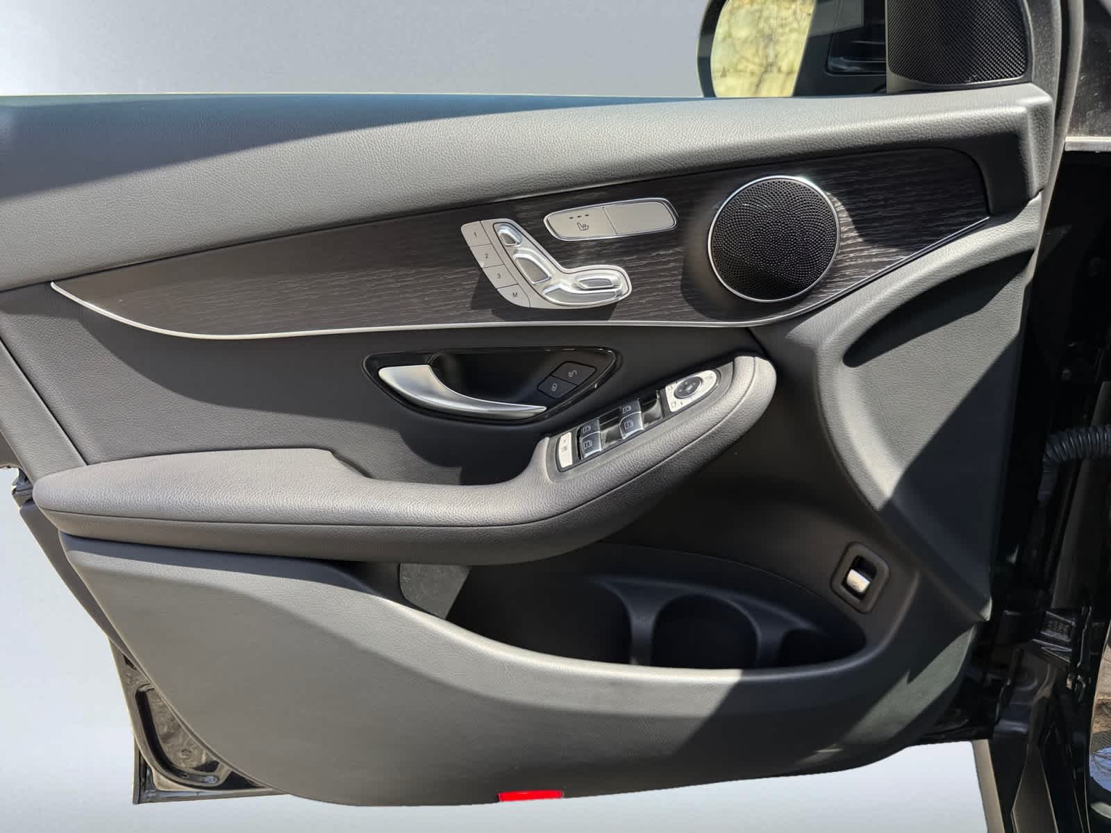 used 2022 Mercedes-Benz GLC 300 car, priced at $35,988