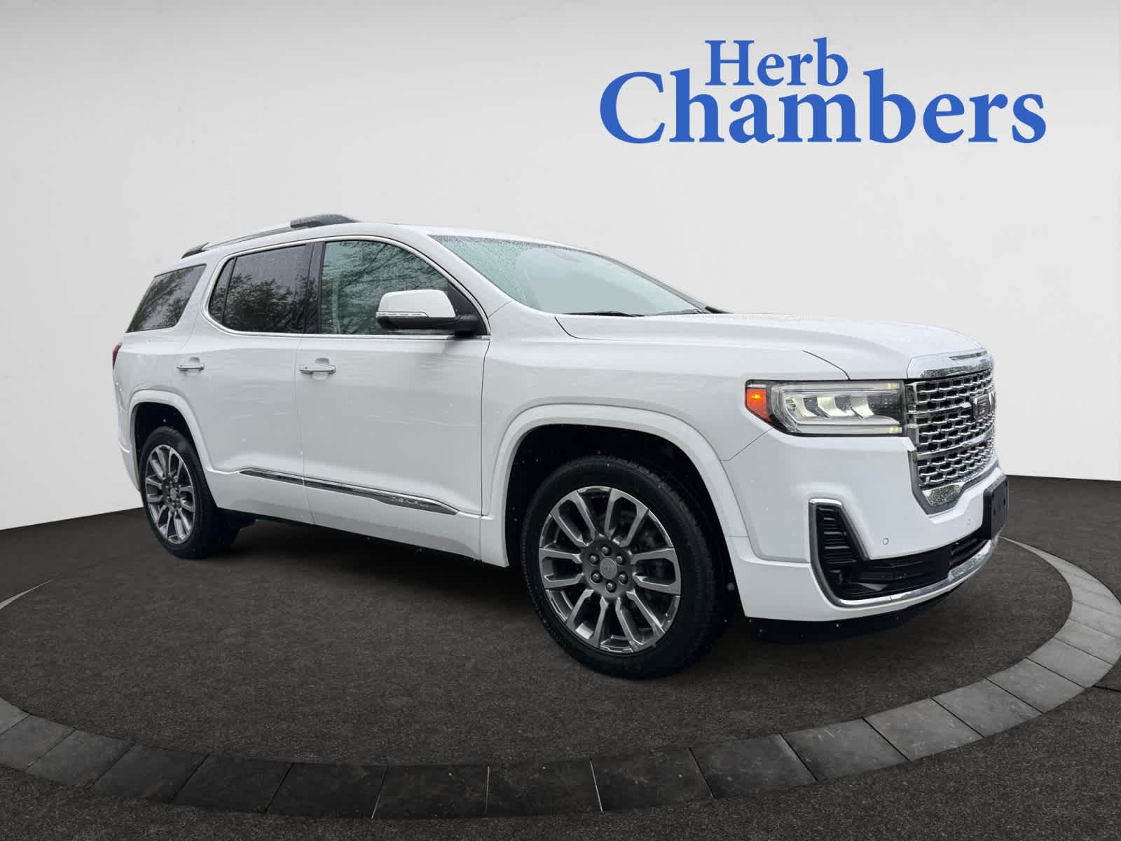 used 2021 GMC Acadia car, priced at $30,998