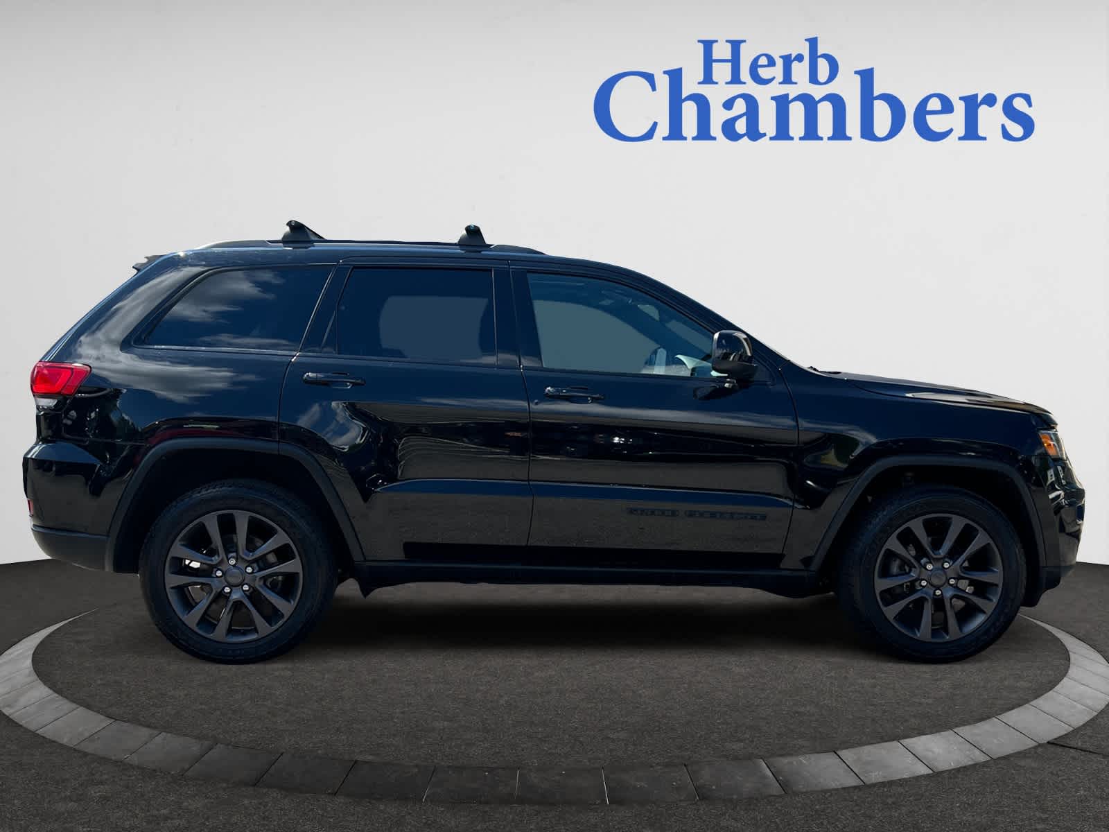 used 2018 Jeep Grand Cherokee car, priced at $19,798