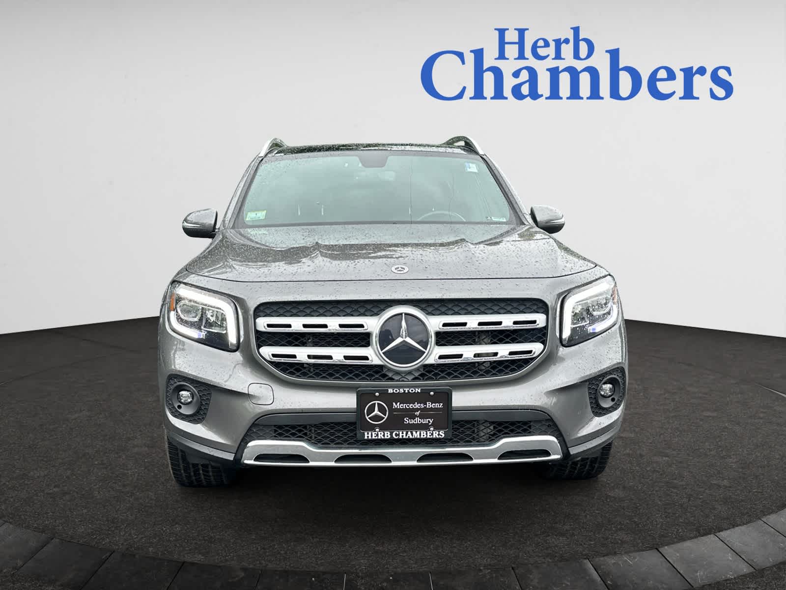 used 2021 Mercedes-Benz GLB 250 car, priced at $26,998