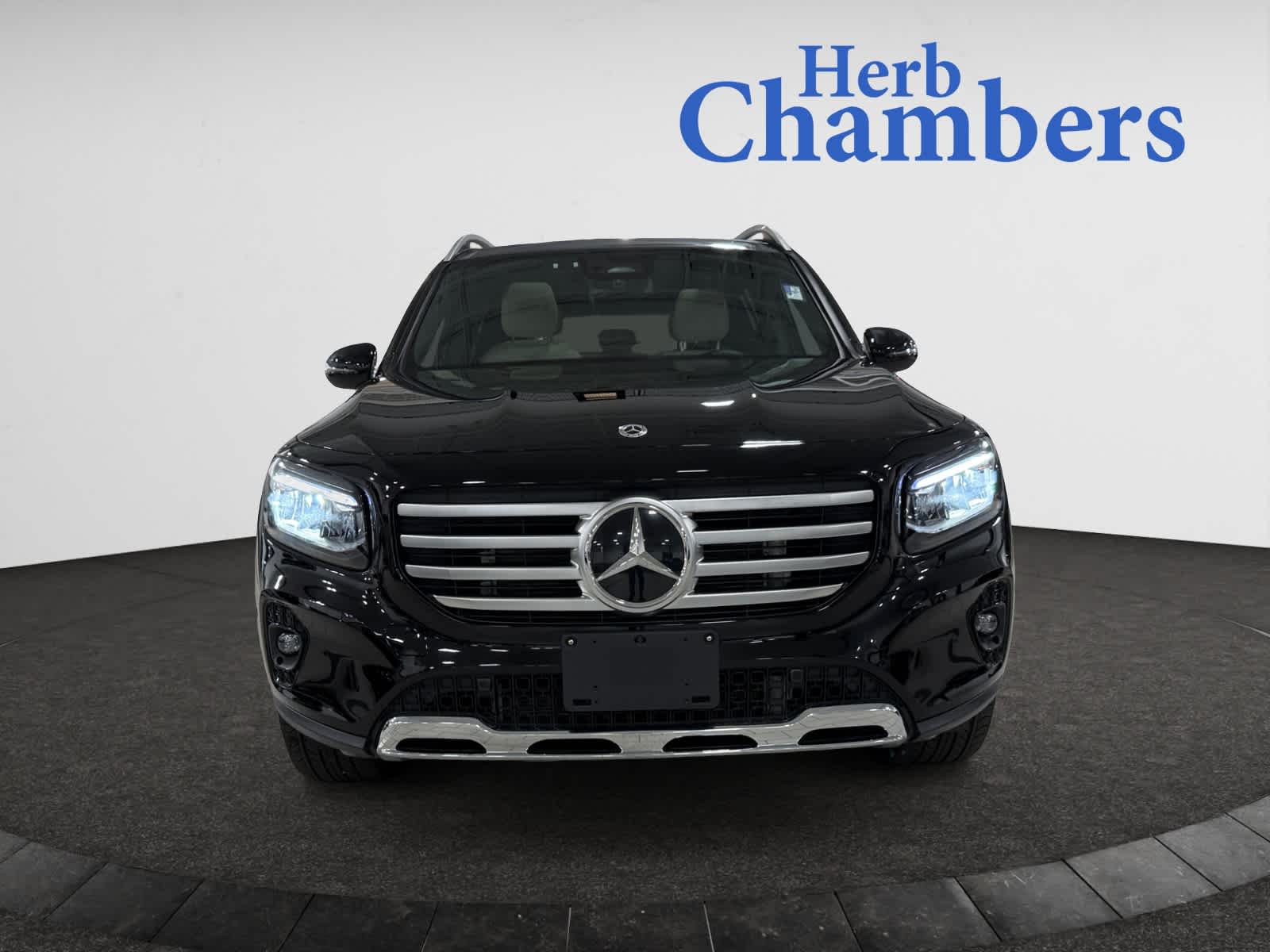 used 2024 Mercedes-Benz GLB 250 car, priced at $42,998