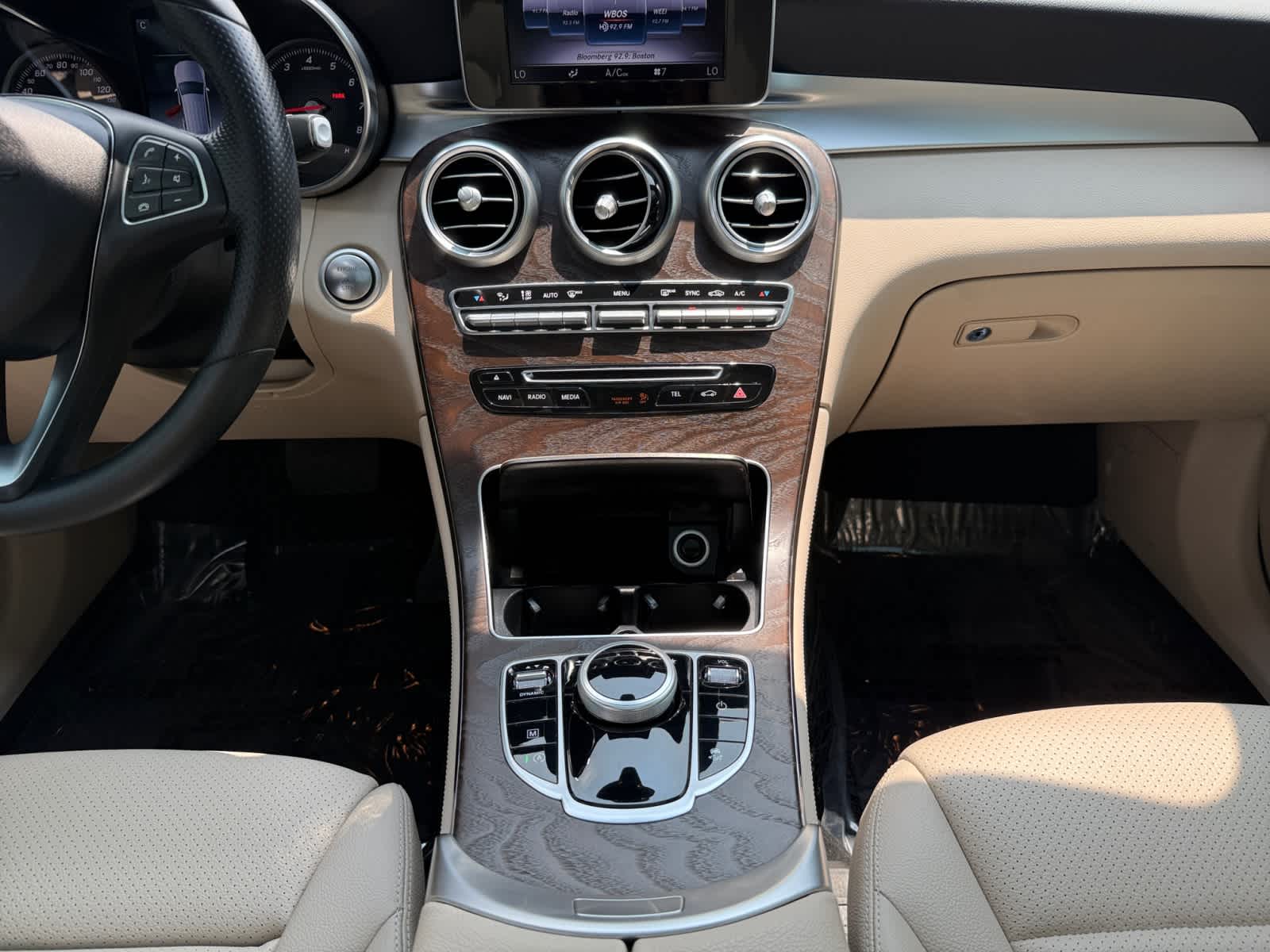 used 2018 Mercedes-Benz GLC 300 car, priced at $19,488