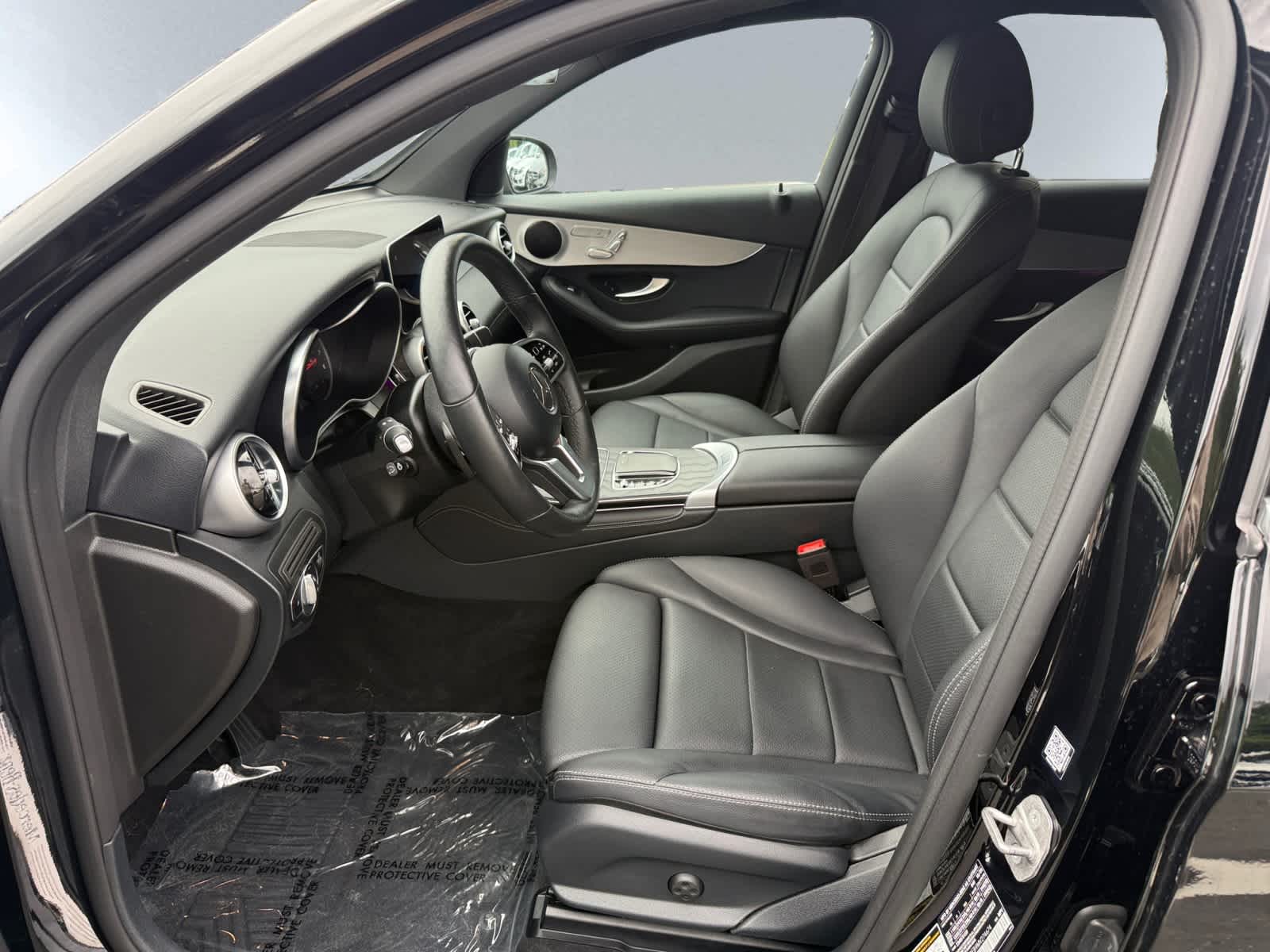 used 2021 Mercedes-Benz GLC 300 car, priced at $32,998