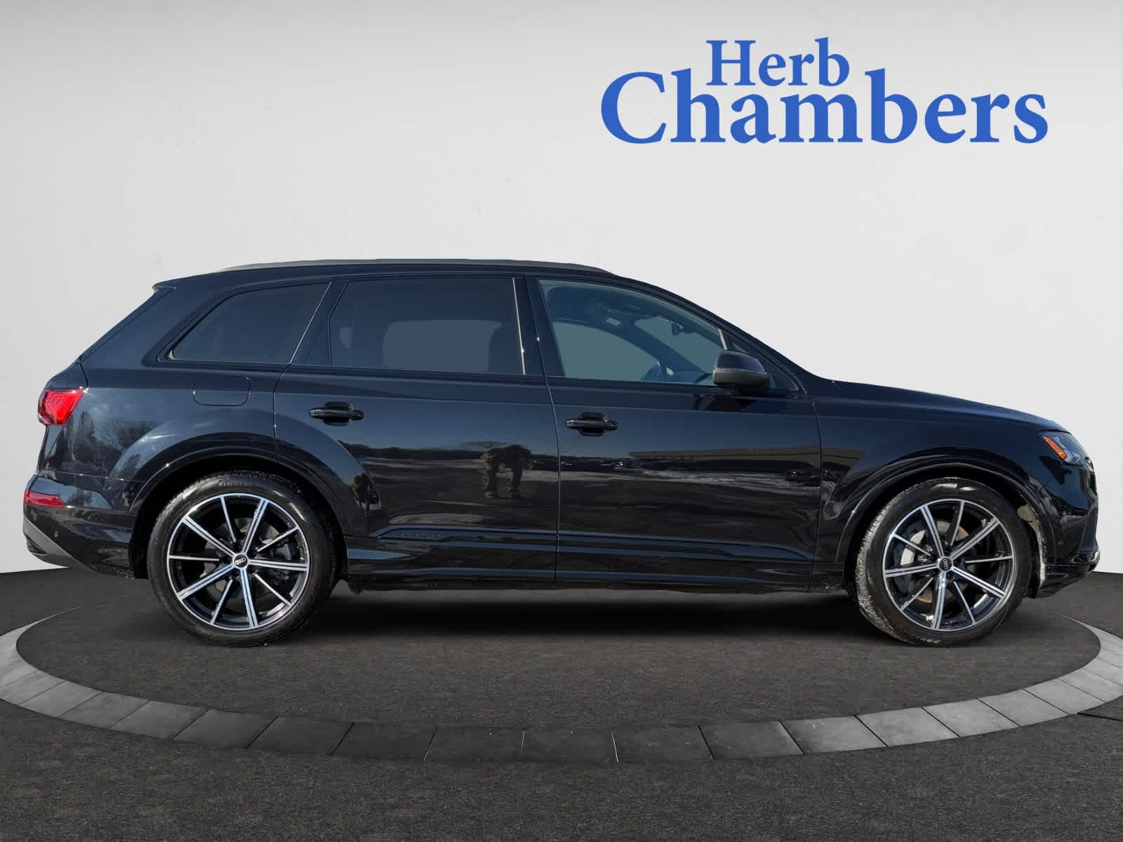 used 2021 Audi Q7 car, priced at $43,998