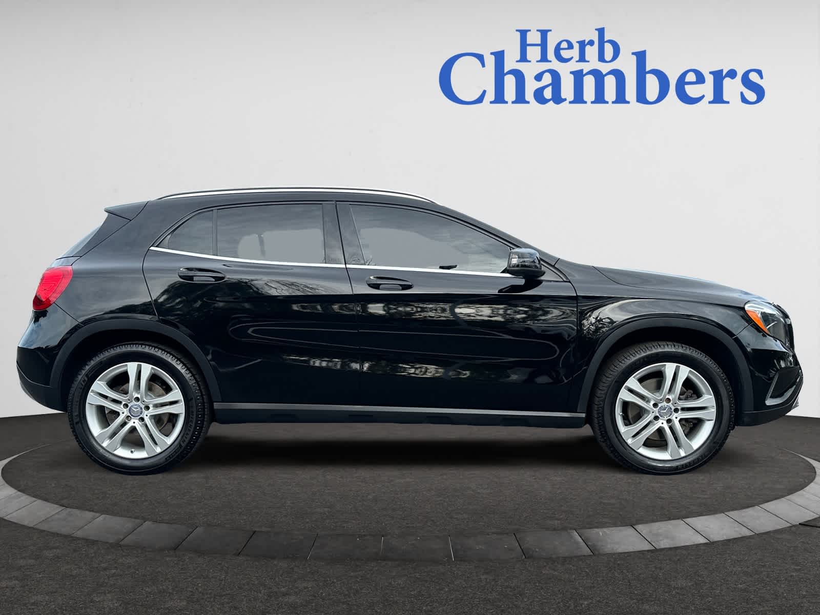 used 2015 Mercedes-Benz GLA 250 car, priced at $17,798