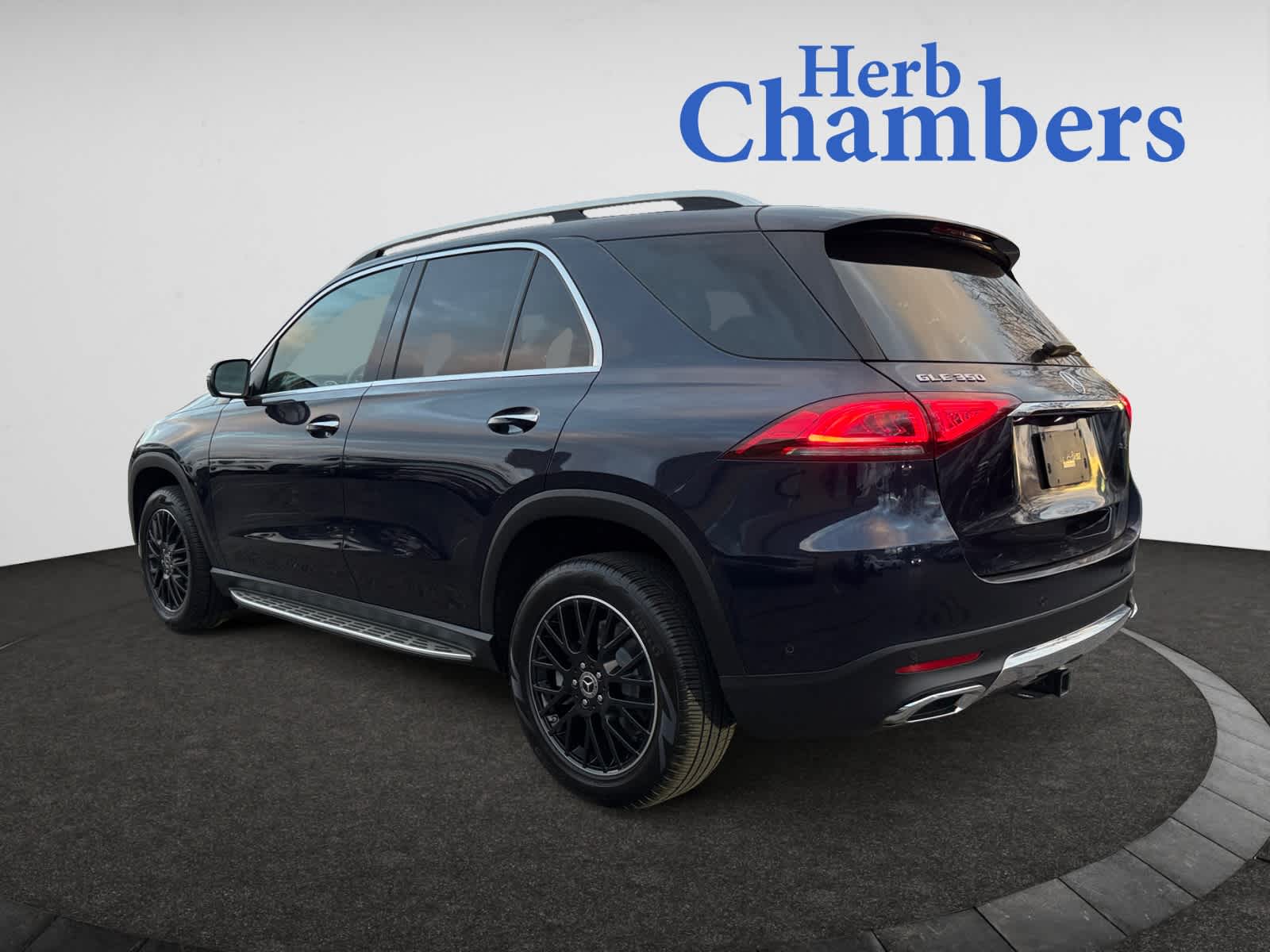 used 2020 Mercedes-Benz GLE 350 car, priced at $38,998