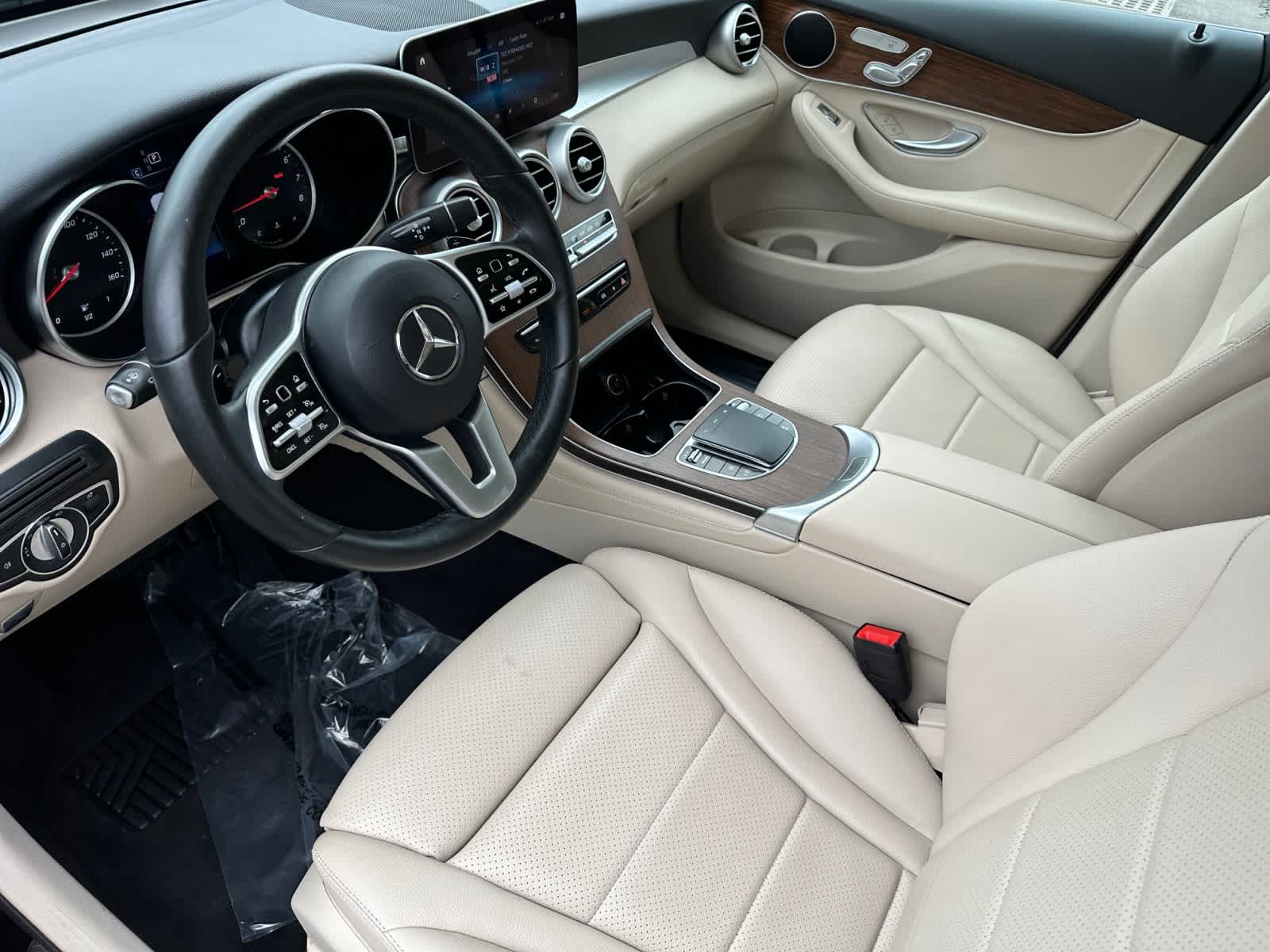 used 2020 Mercedes-Benz GLC 300 car, priced at $28,798