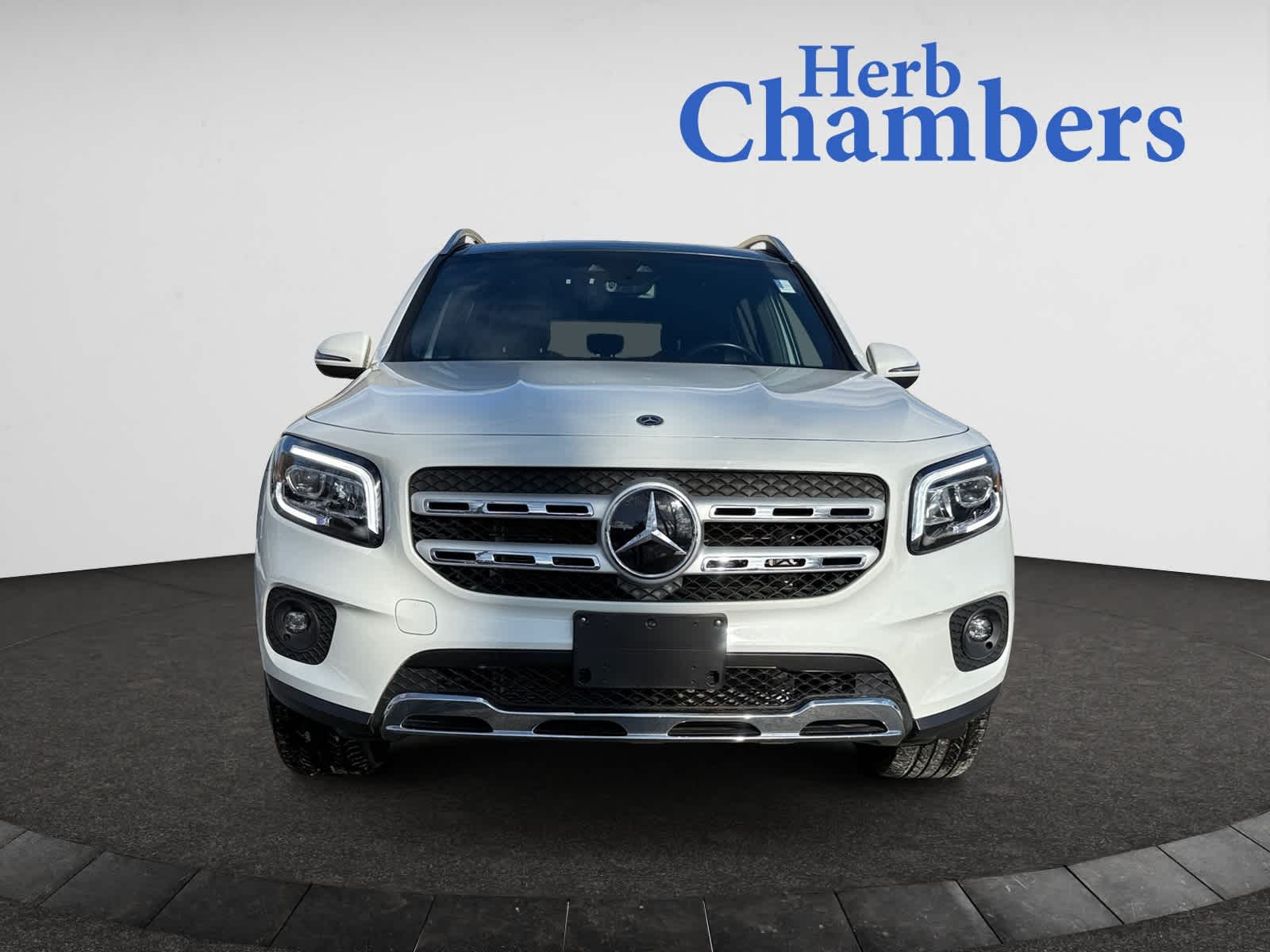 used 2021 Mercedes-Benz GLB 250 car, priced at $24,998