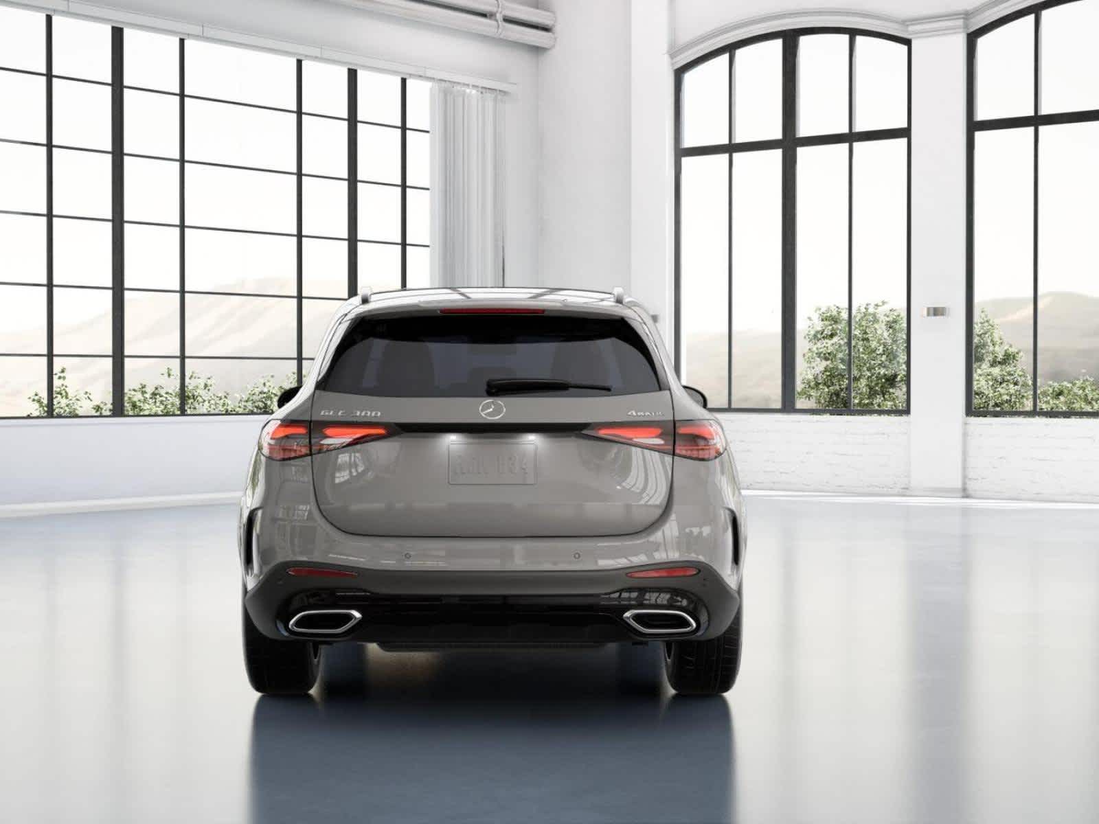 new 2025 Mercedes-Benz GLC 300 car