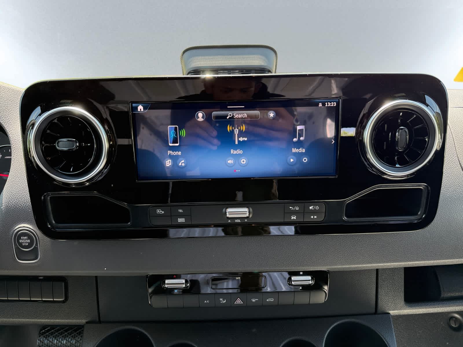 new 2025 Mercedes-Benz Sprinter car