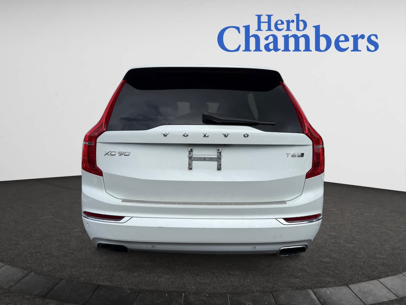 used 2017 Volvo XC90 car, priced at $21,488