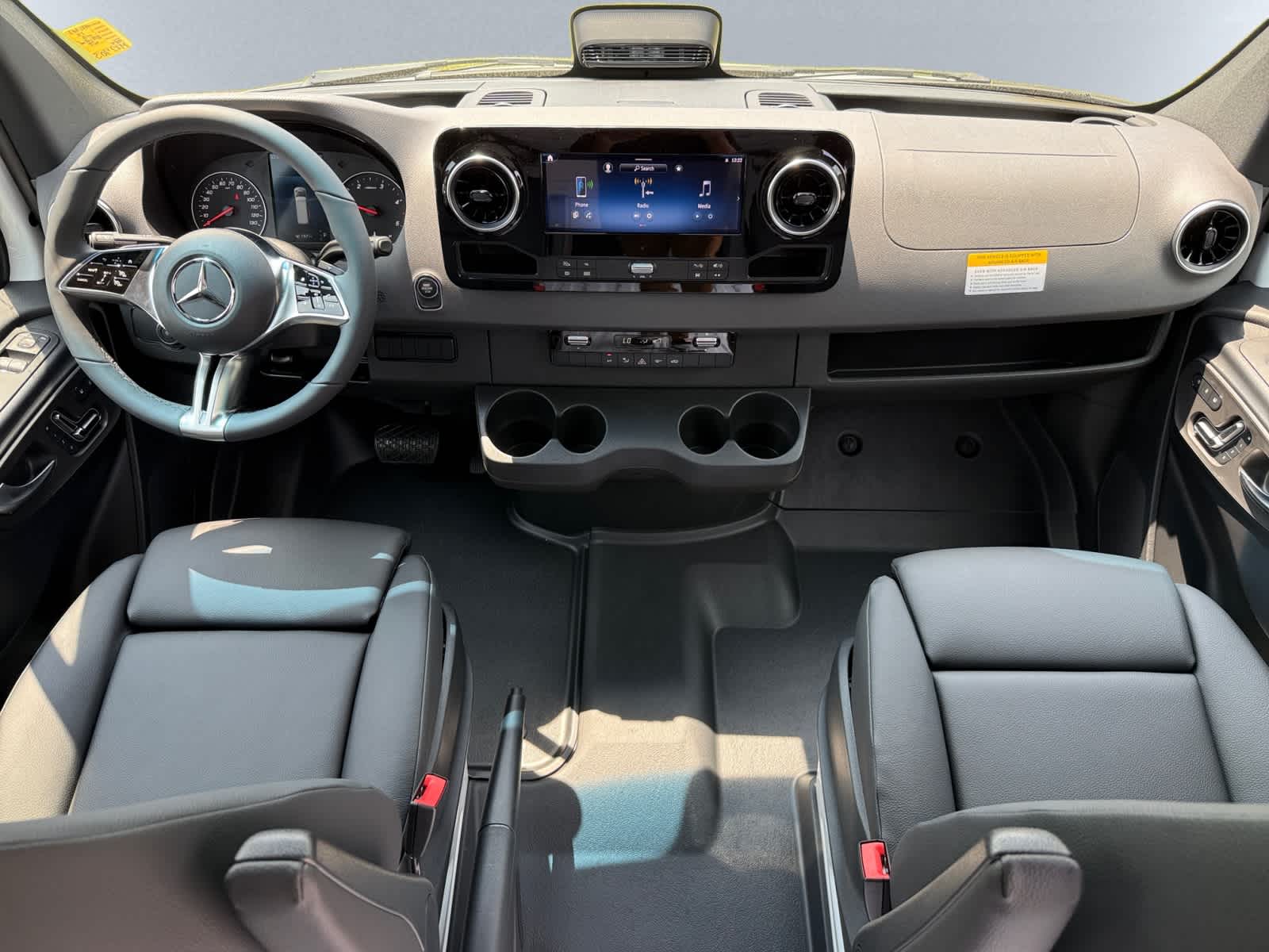 new 2025 Mercedes-Benz Sprinter 2500 car