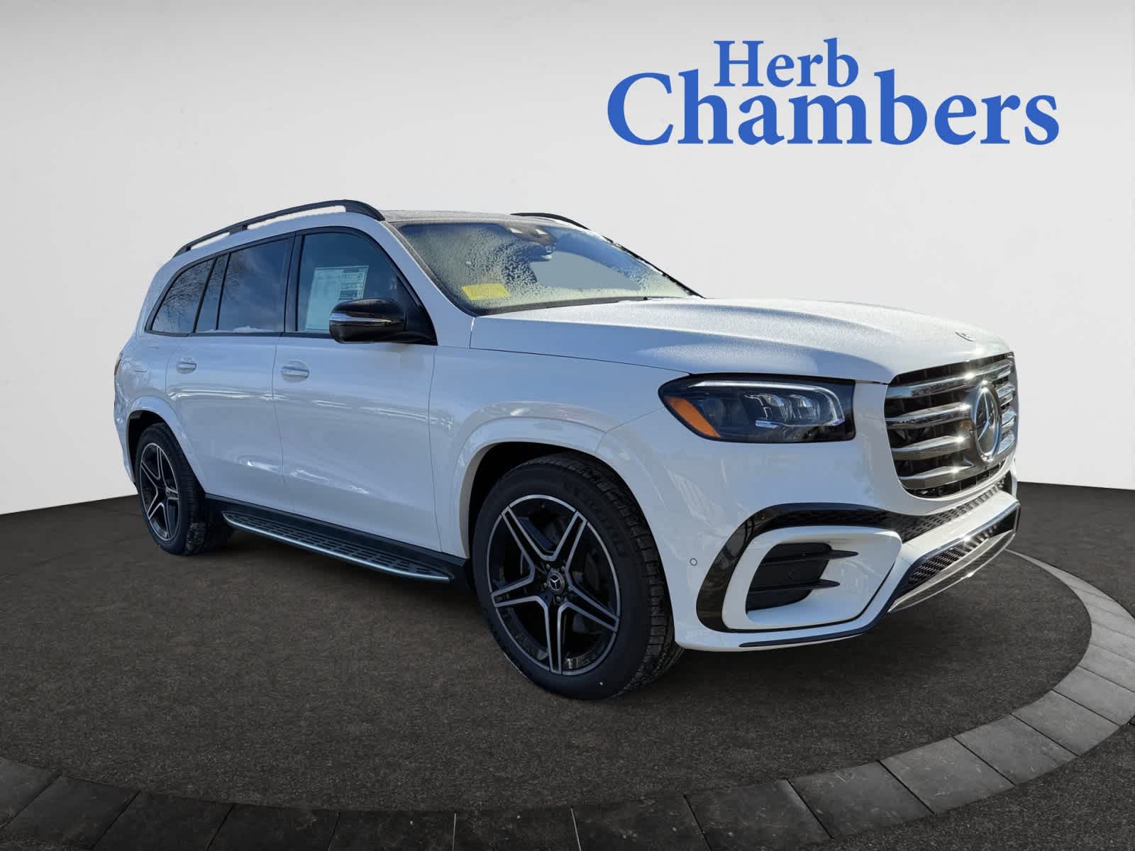 new 2025 Mercedes-Benz GLS 450 car