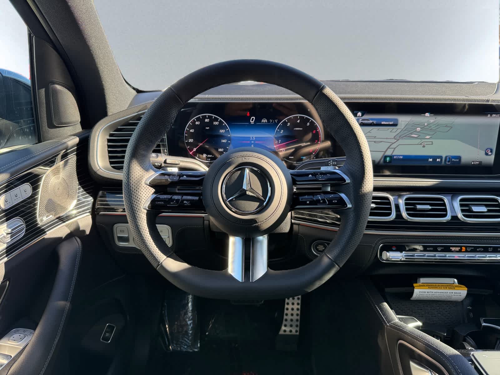 new 2025 Mercedes-Benz GLS 450 car