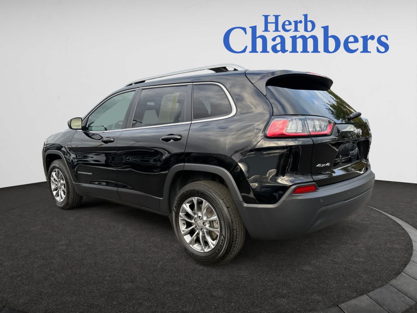 used 2019 Jeep Cherokee car, priced at $16,998