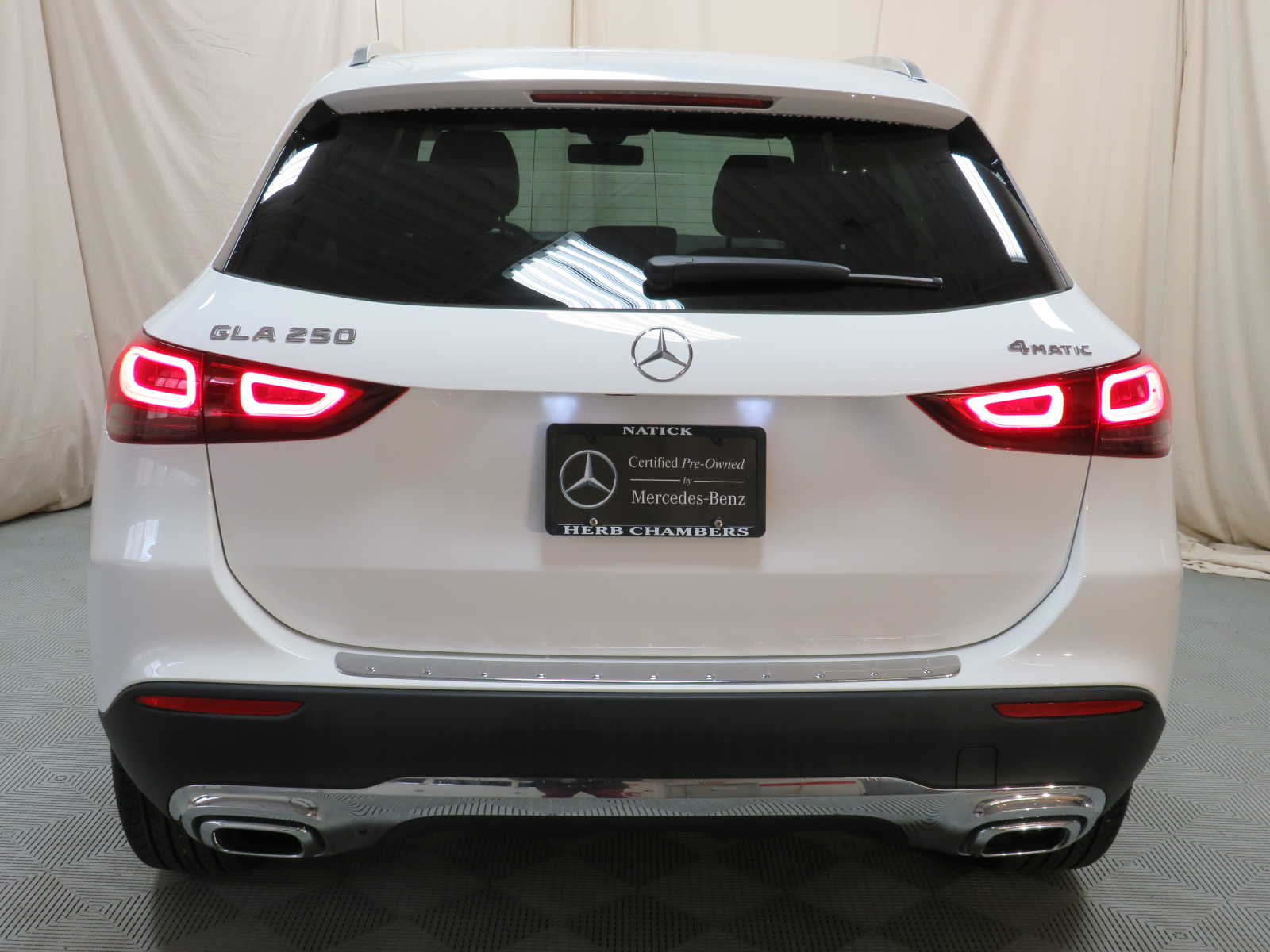 used 2023 Mercedes-Benz GLA 250 car, priced at $38,498