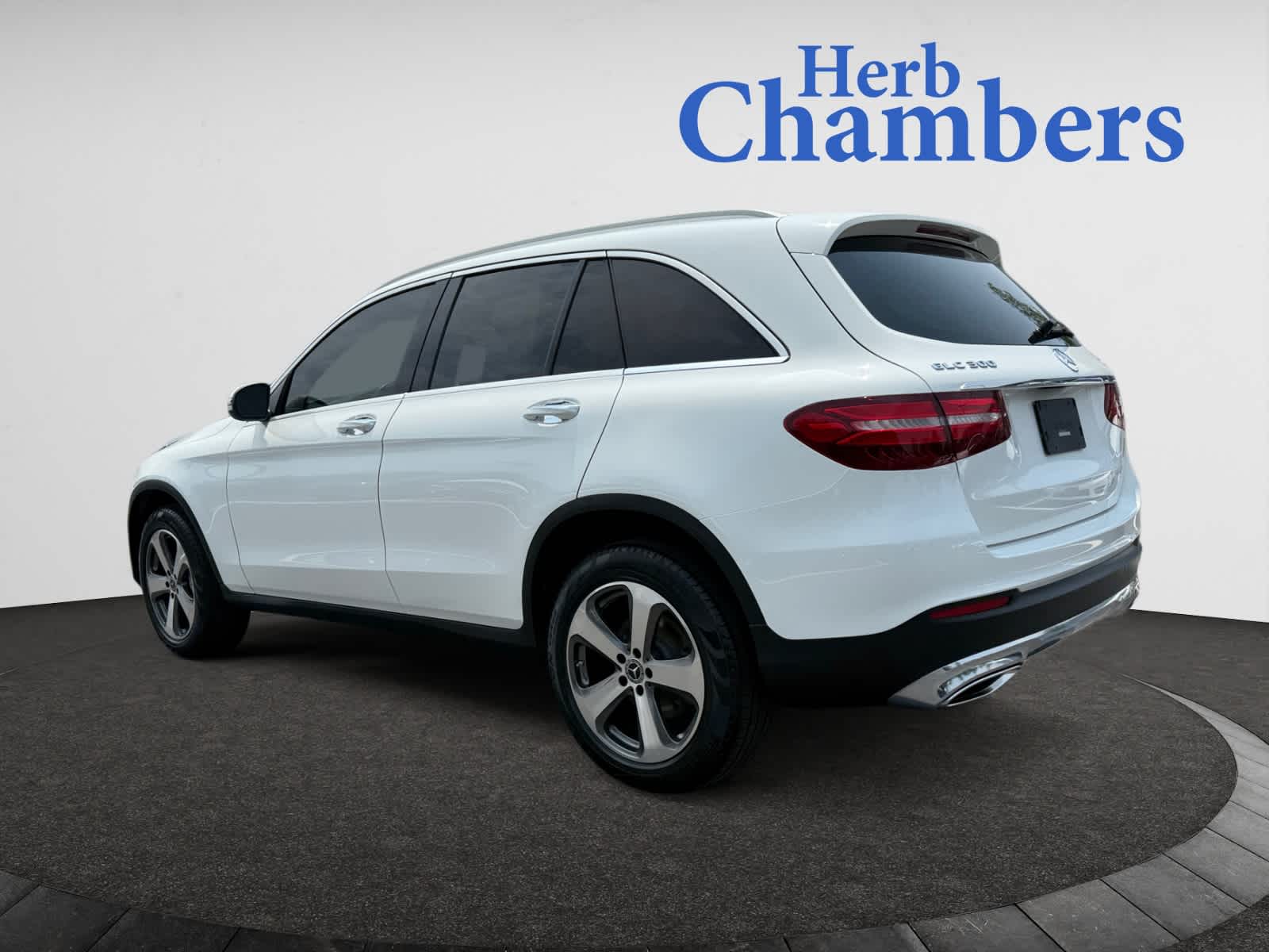 used 2018 Mercedes-Benz GLC 300 car, priced at $19,488