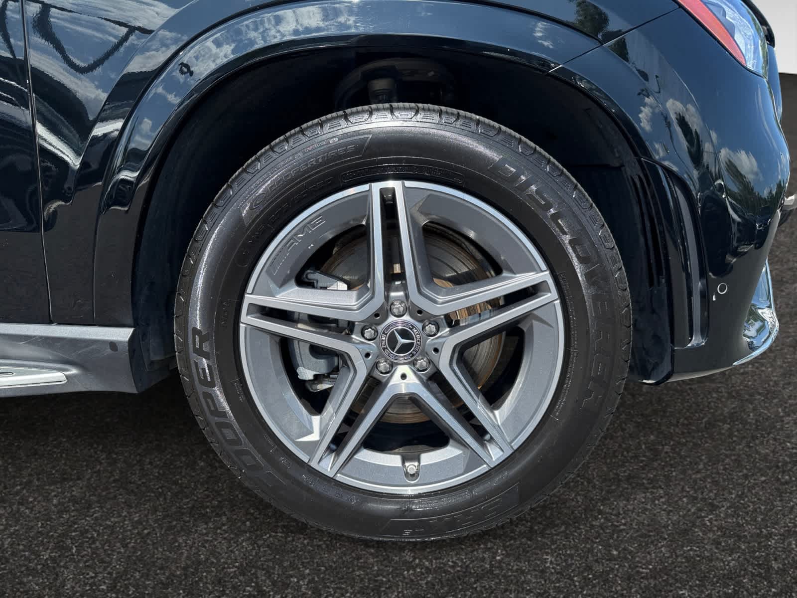 used 2022 Mercedes-Benz GLE 450 car, priced at $53,998