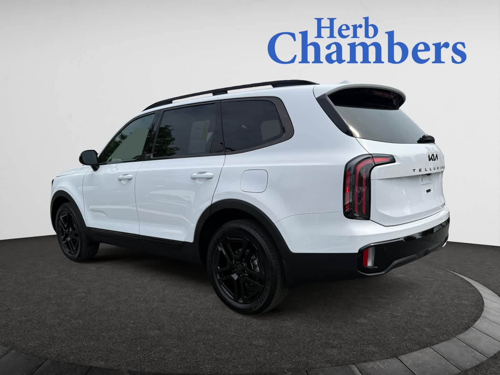 used 2025 Kia Telluride car, priced at $51,488