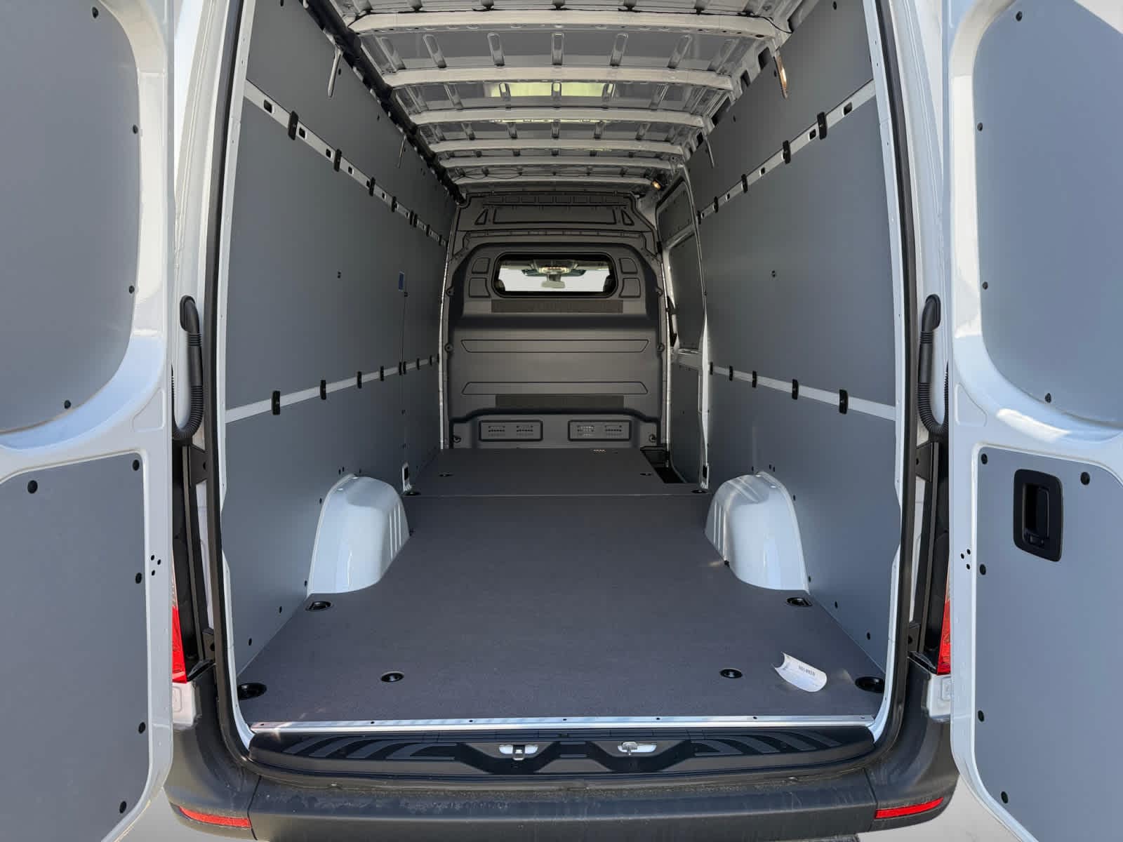 new 2024 Mercedes-Benz Sprinter car