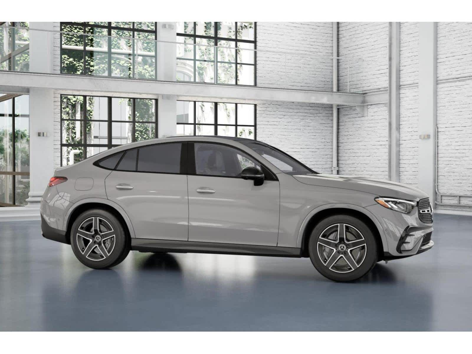 new 2025 Mercedes-Benz GLC 300 car
