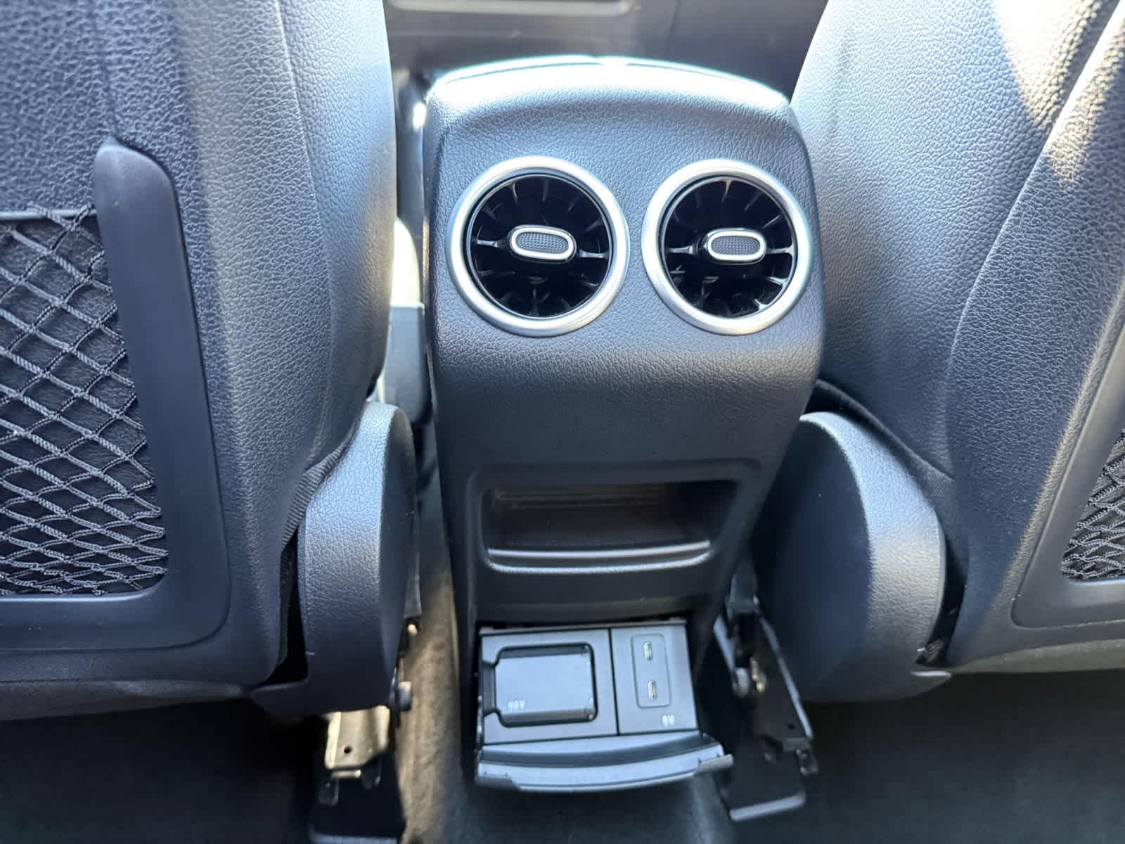 used 2021 Mercedes-Benz GLB 250 car, priced at $31,998