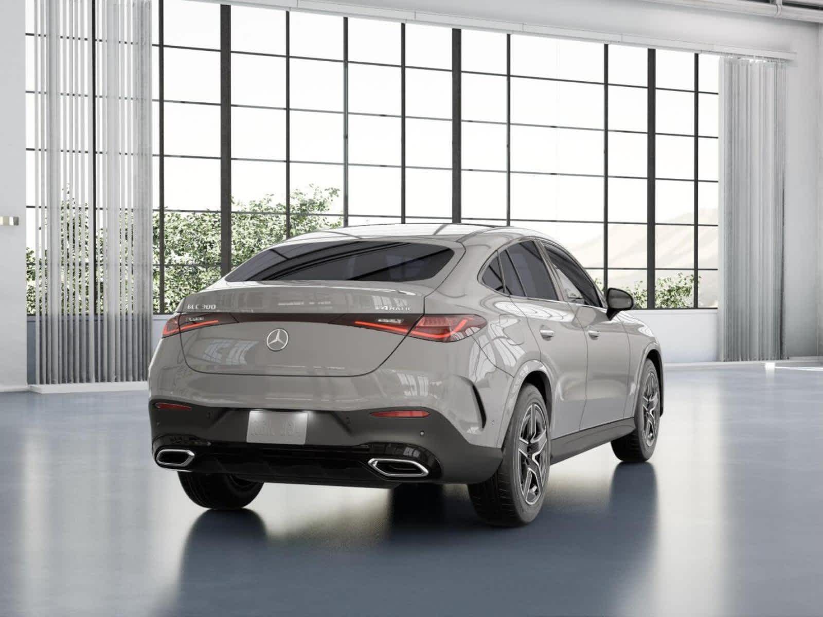 new 2025 Mercedes-Benz GLC 300 car