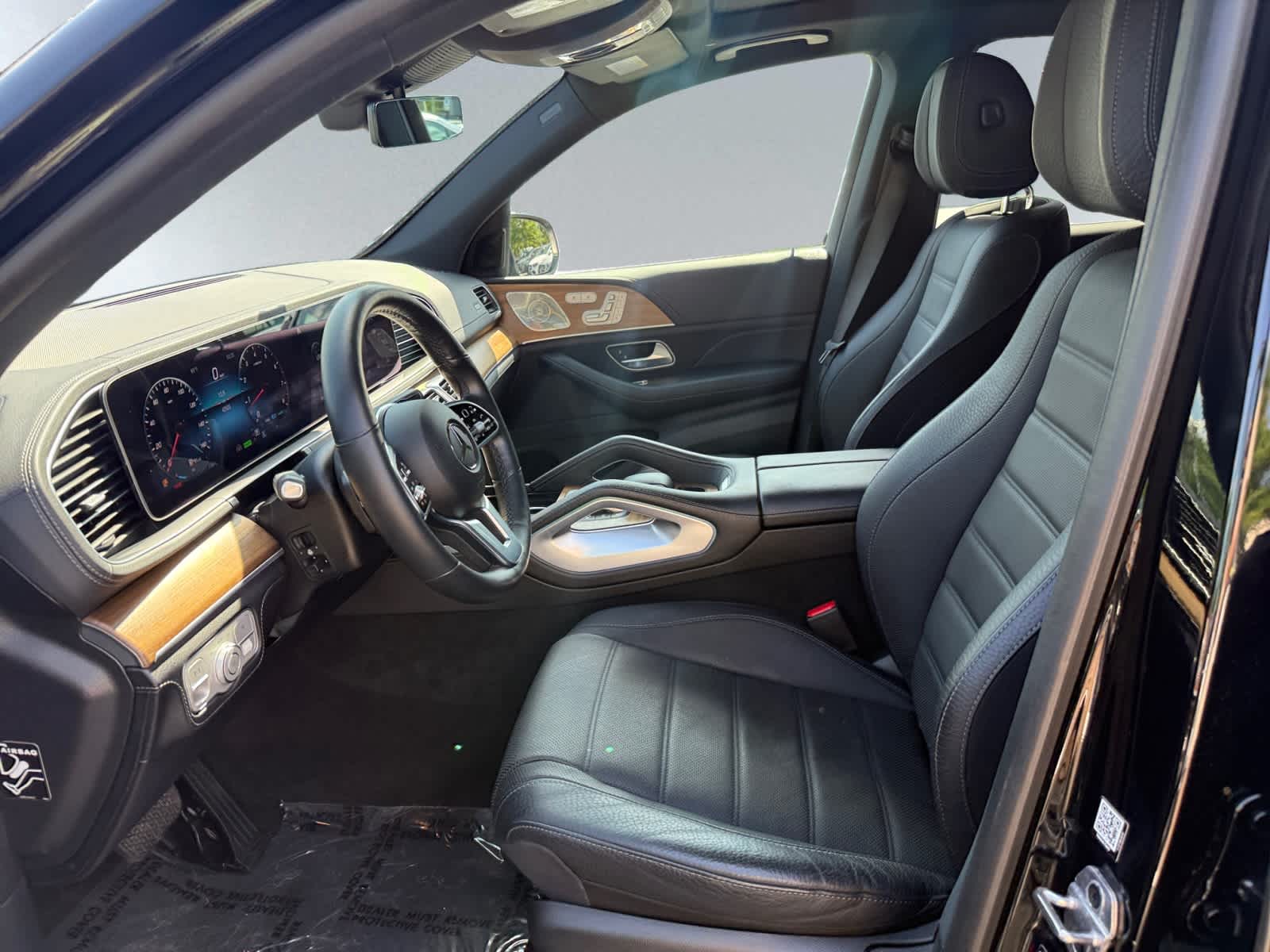 used 2022 Mercedes-Benz GLE 450 car, priced at $53,998