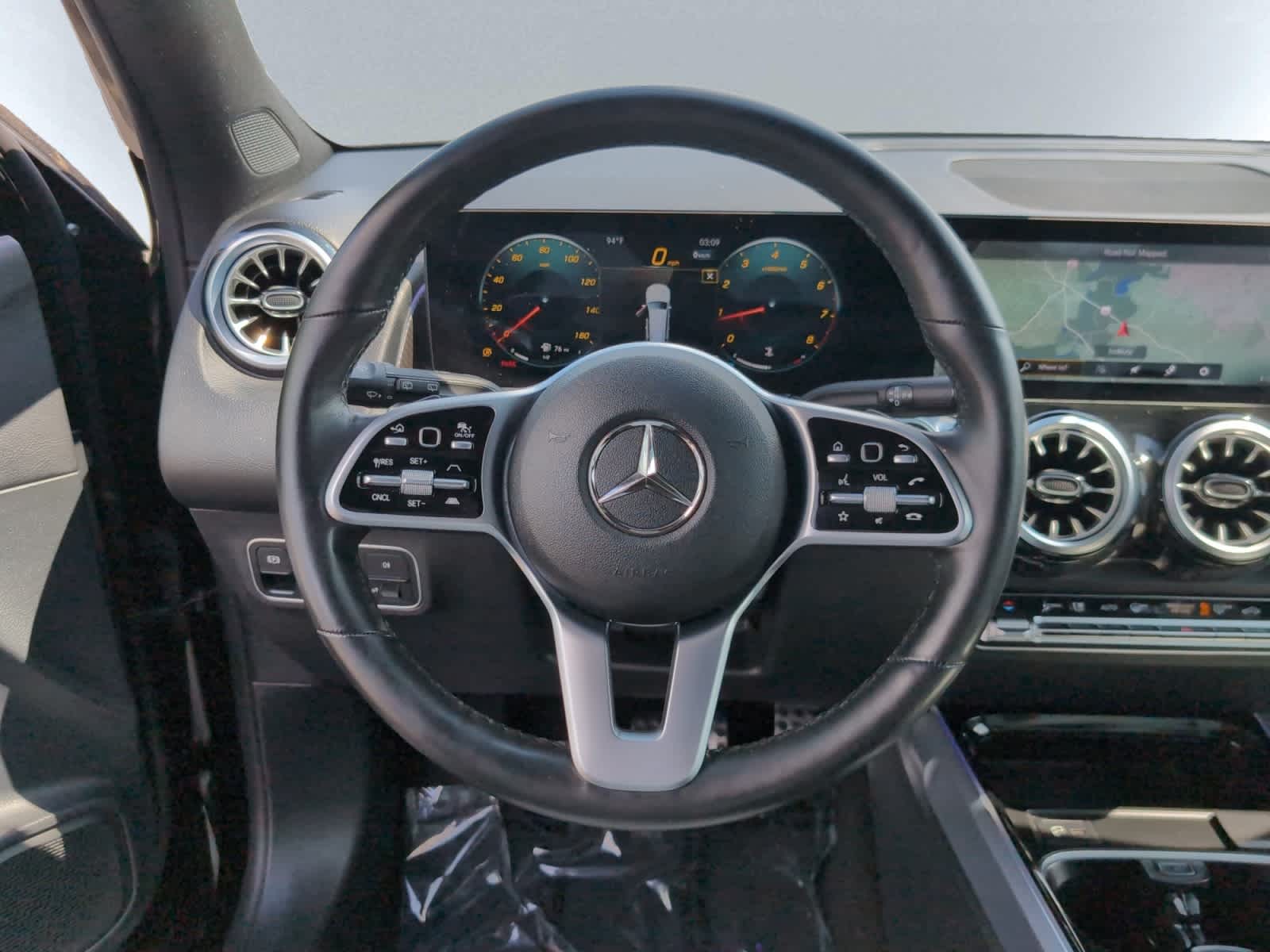 used 2022 Mercedes-Benz GLB 250 car, priced at $30,988