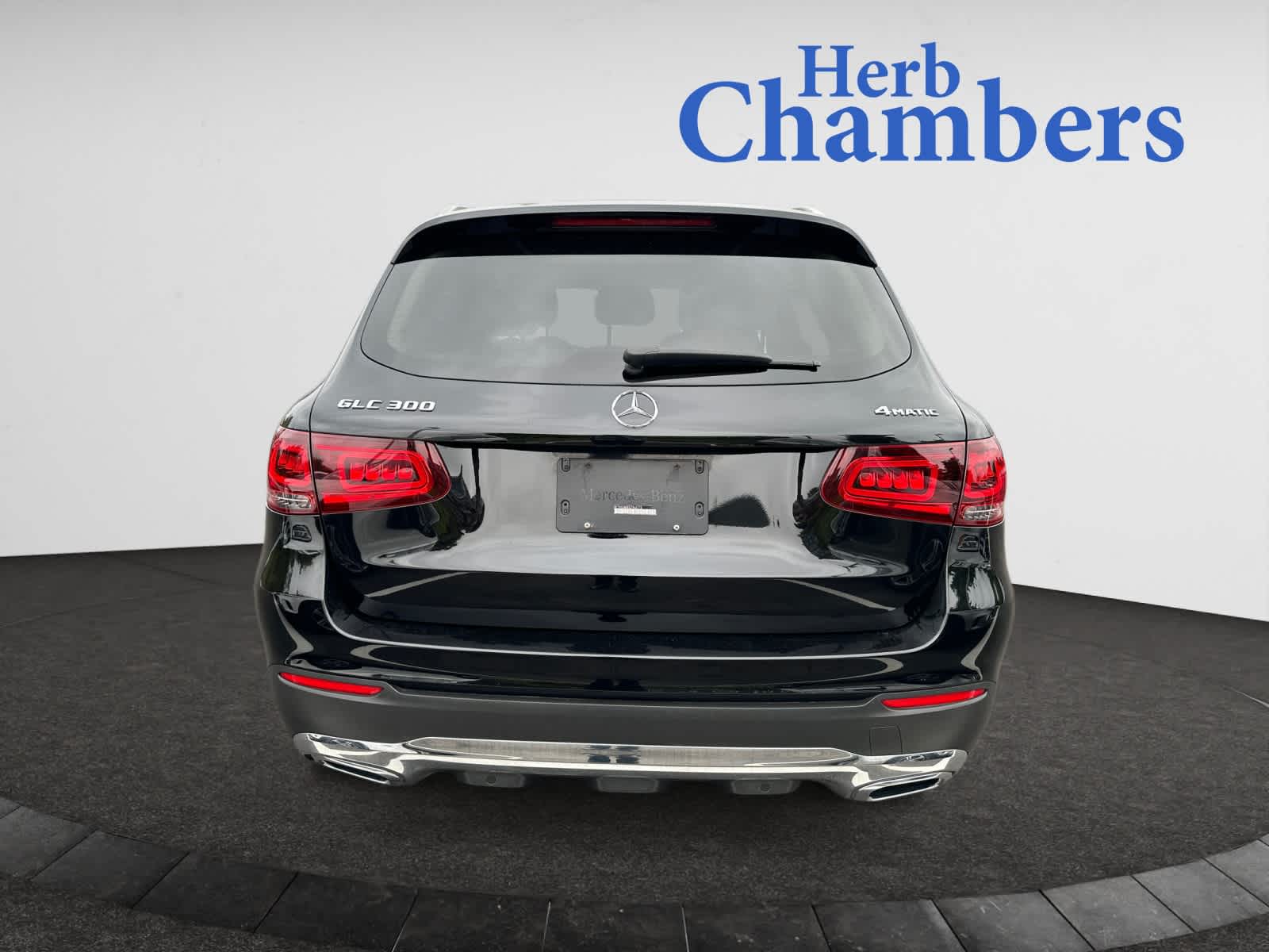 used 2020 Mercedes-Benz GLC 300 car, priced at $28,798