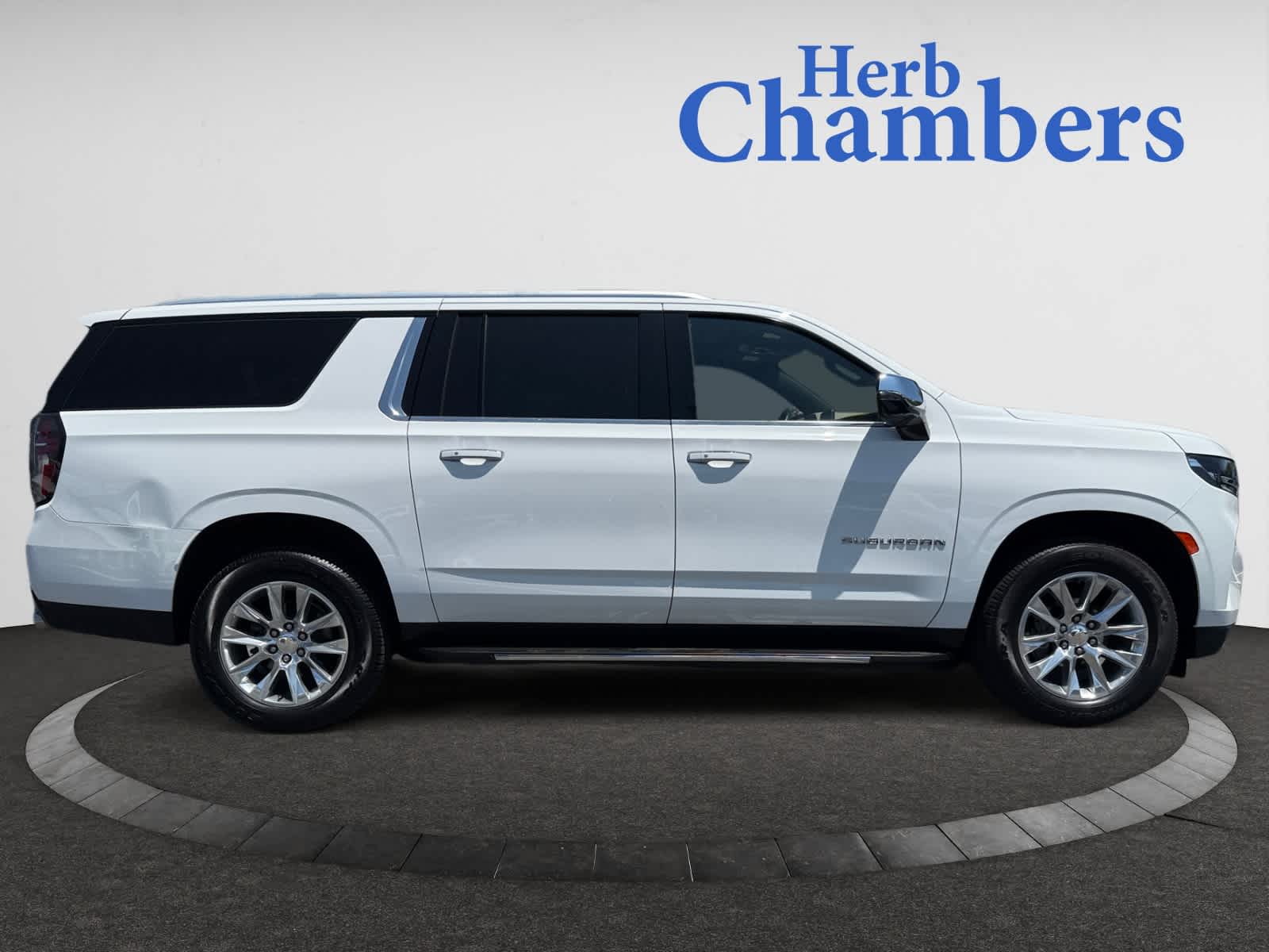 used 2021 Chevrolet Suburban car, priced at $39,988