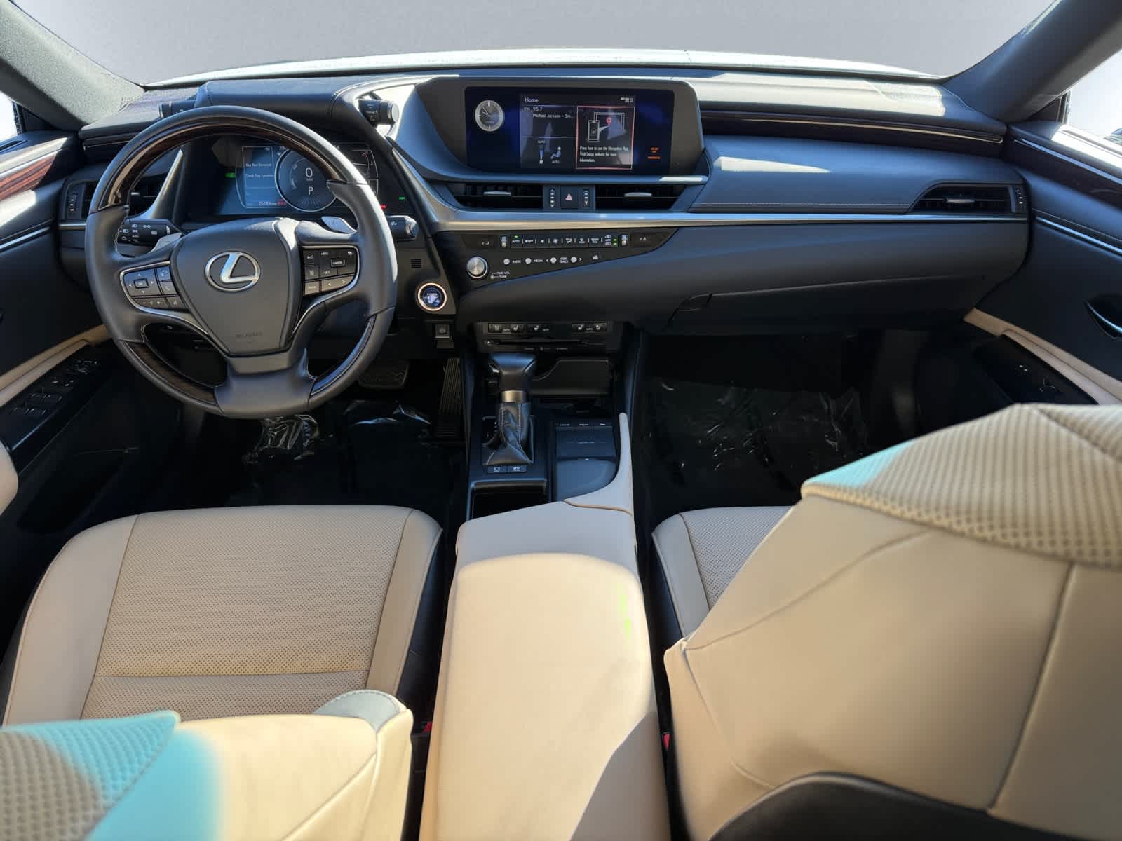 used 2021 Lexus ES 300h car, priced at $32,998