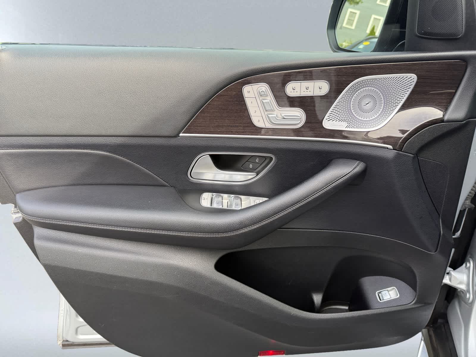 used 2020 Mercedes-Benz GLE 350 car, priced at $35,998