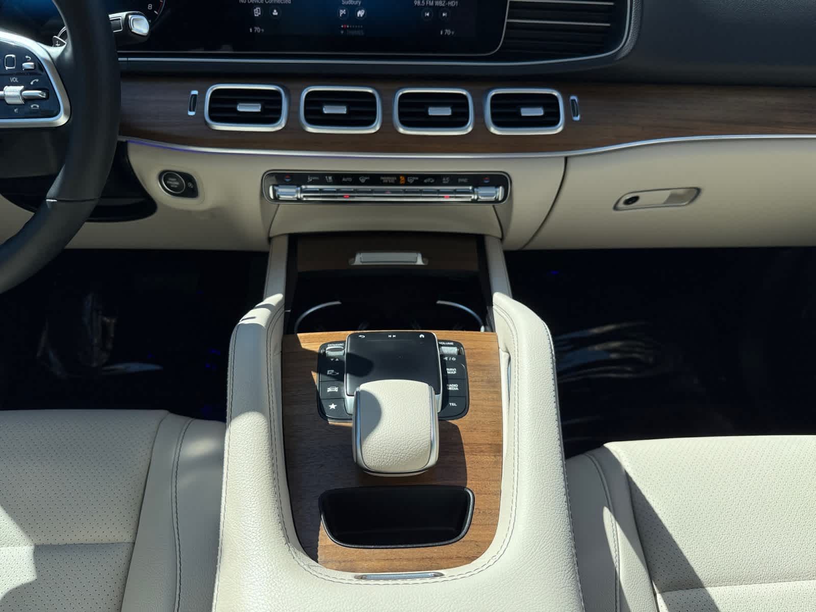 used 2022 Mercedes-Benz GLE 350 car, priced at $47,998