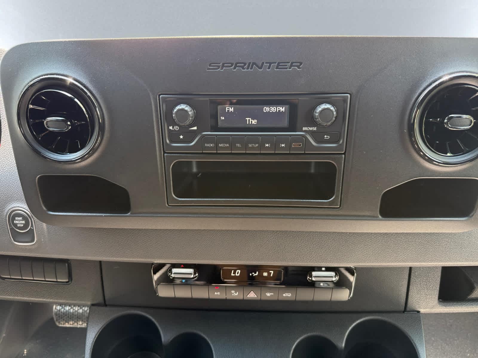 new 2025 Mercedes-Benz Sprinter car