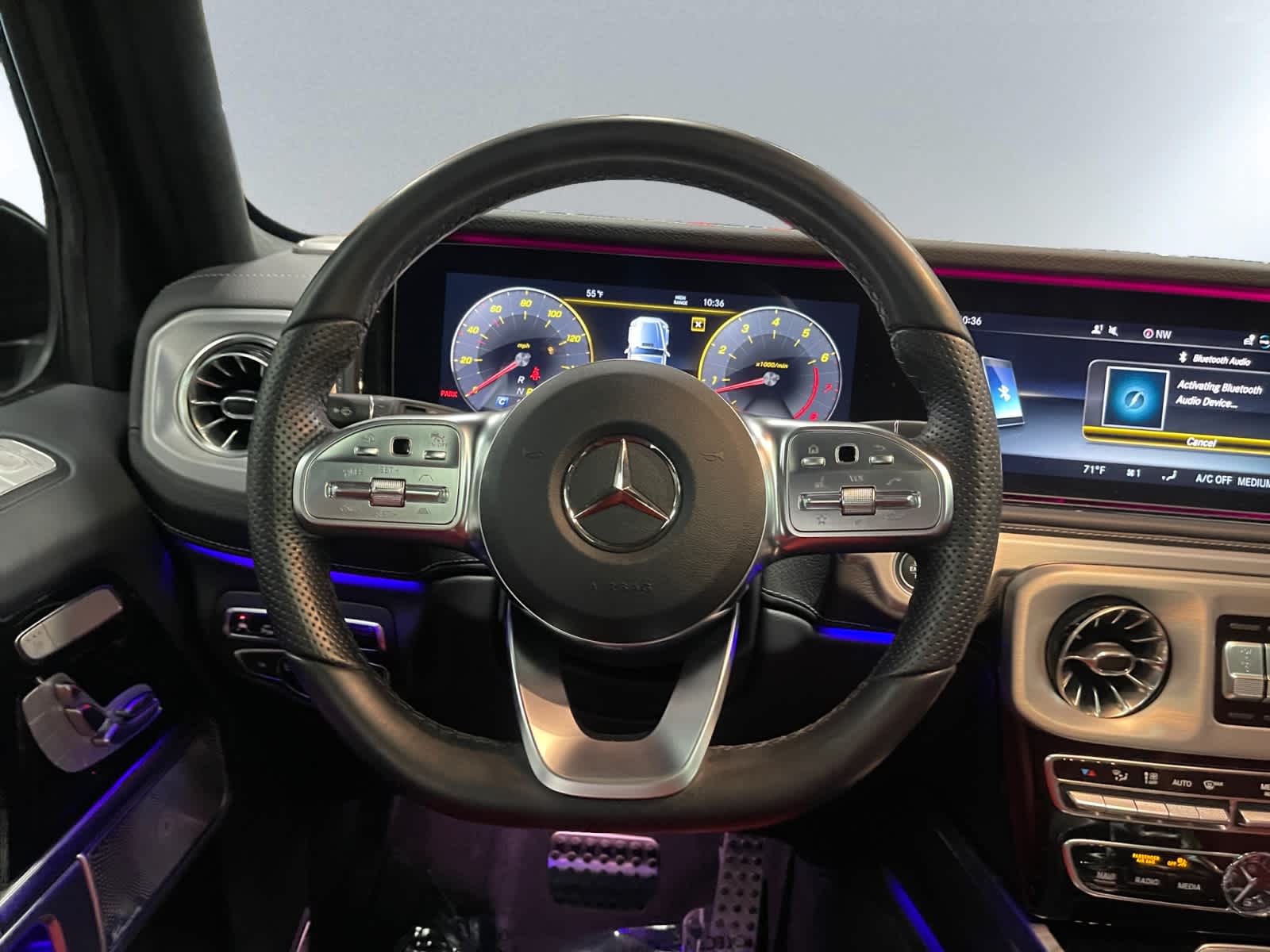 used 2022 Mercedes-Benz G 550 car, priced at $139,998