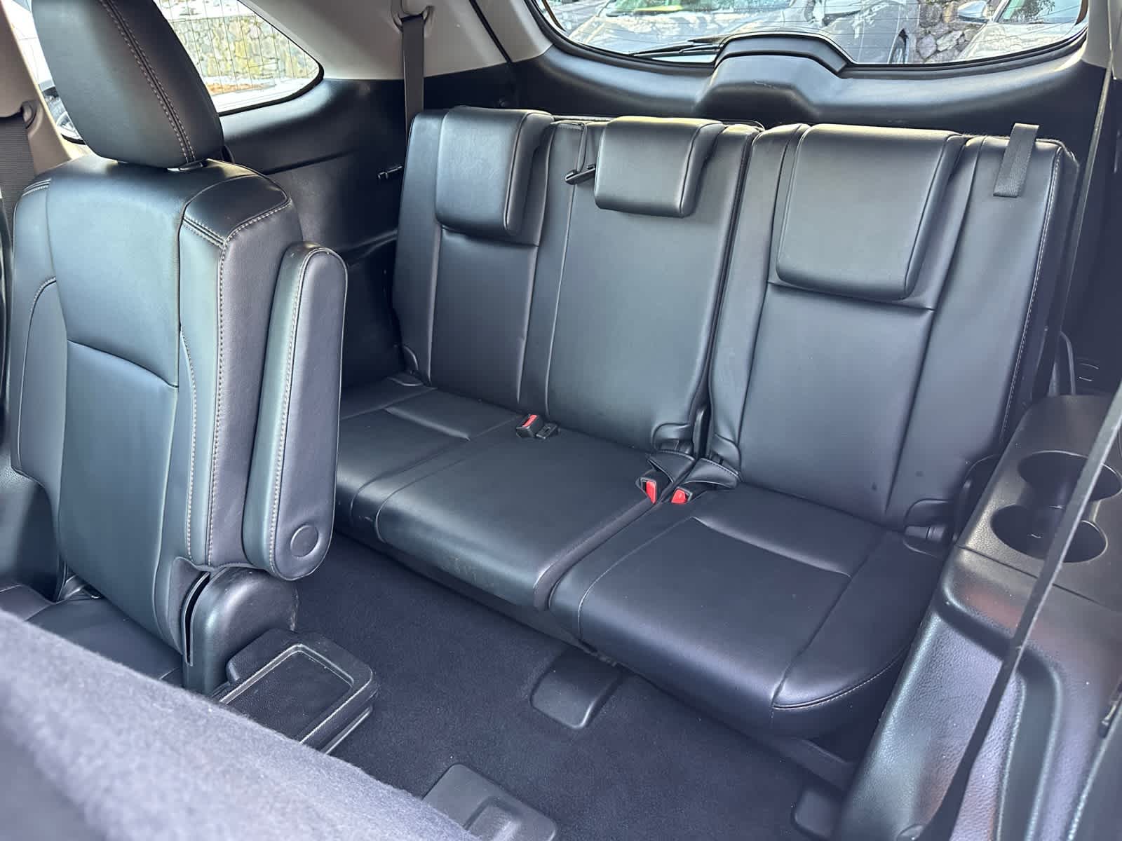 used 2019 Toyota Highlander car, priced at $22,998