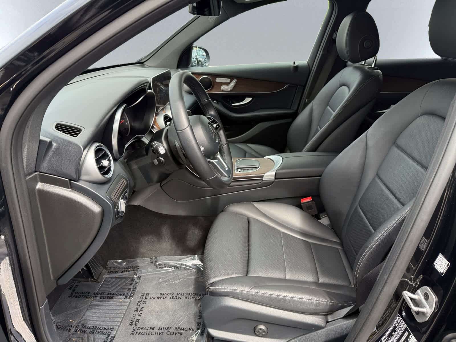 used 2021 Mercedes-Benz GLC 300 car, priced at $29,988