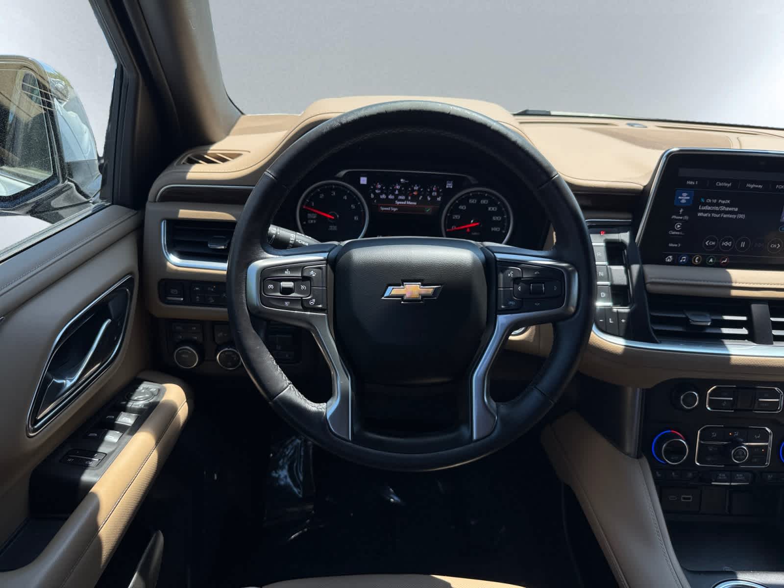 used 2021 Chevrolet Suburban car, priced at $39,988