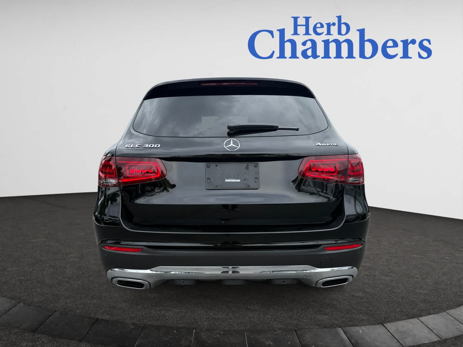 used 2021 Mercedes-Benz GLC 300 car, priced at $32,998