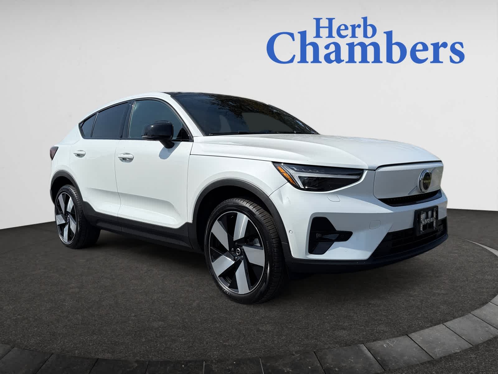 used 2023 Volvo C40 Recharge Pure Electric car, priced at $30,988